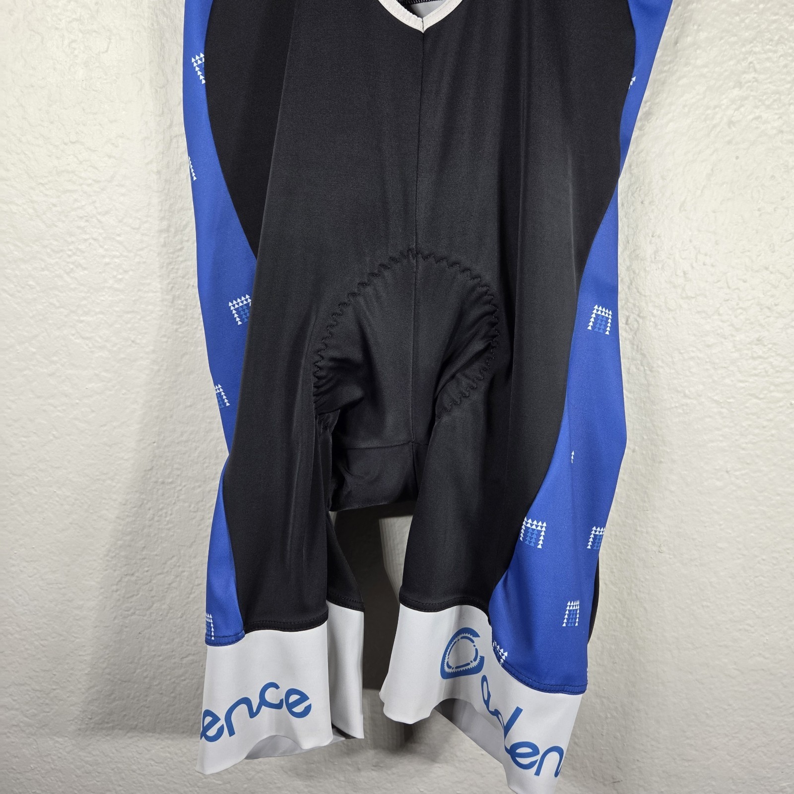 Cadence Men’s Race Fit Biking Cycling Bid Shorts Size S Blue White Padded