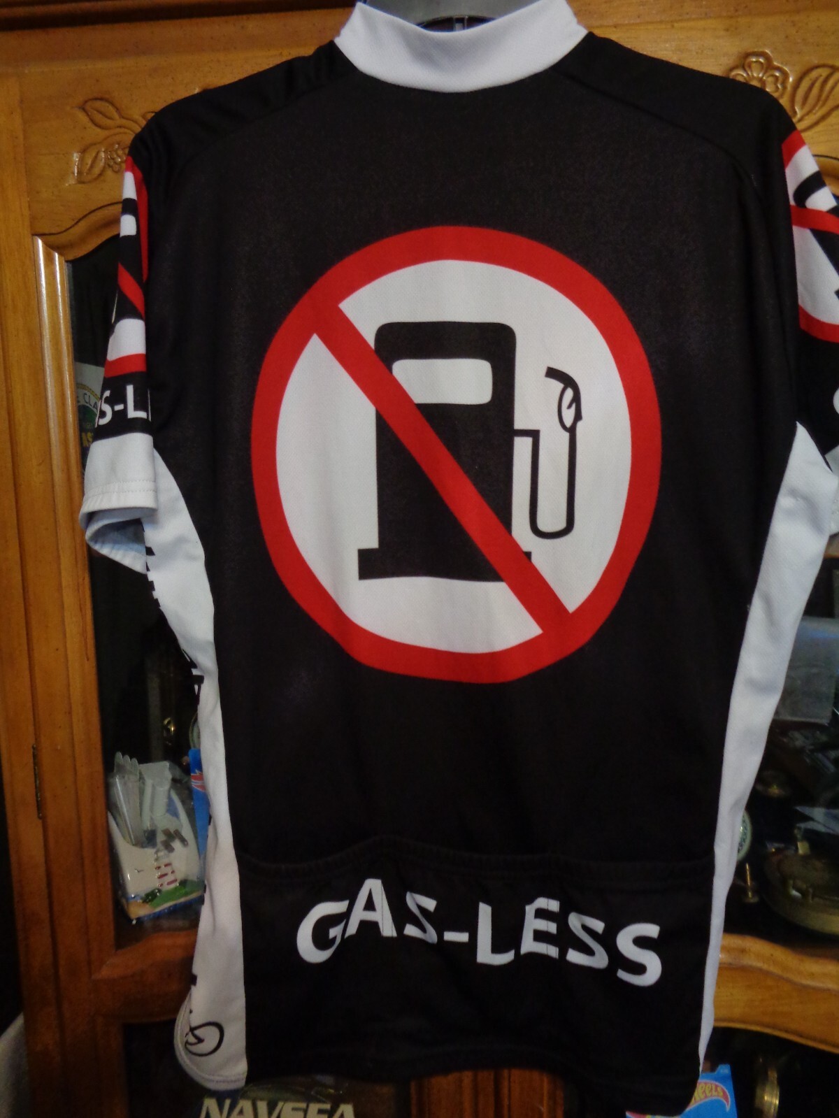 Men’s Gas-Less Novelty Men’s Cycling Jersey LARGE USED NO SIZE TAG