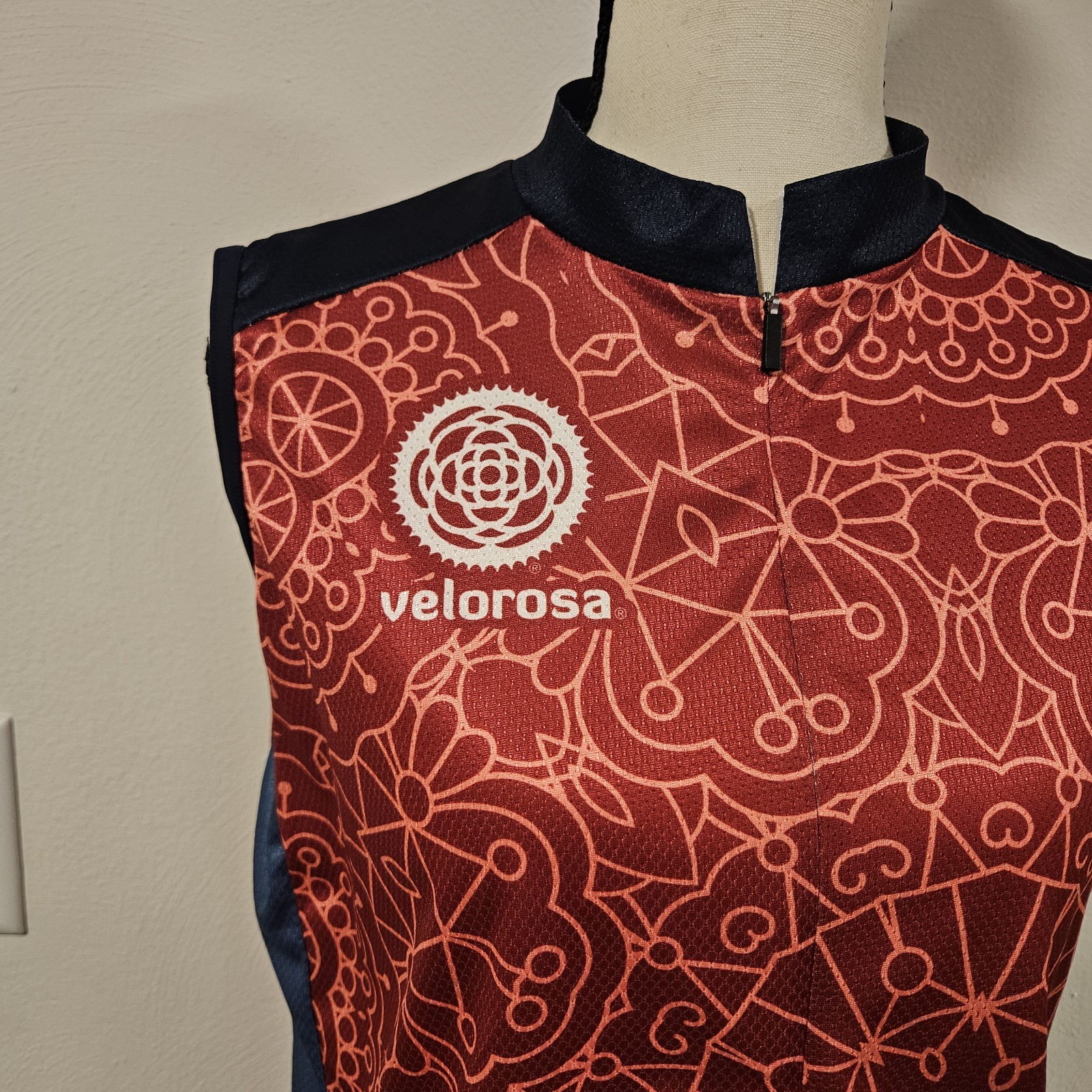 Velorosa Ladies XXL Sleeveless Cycling Top Mandala Design