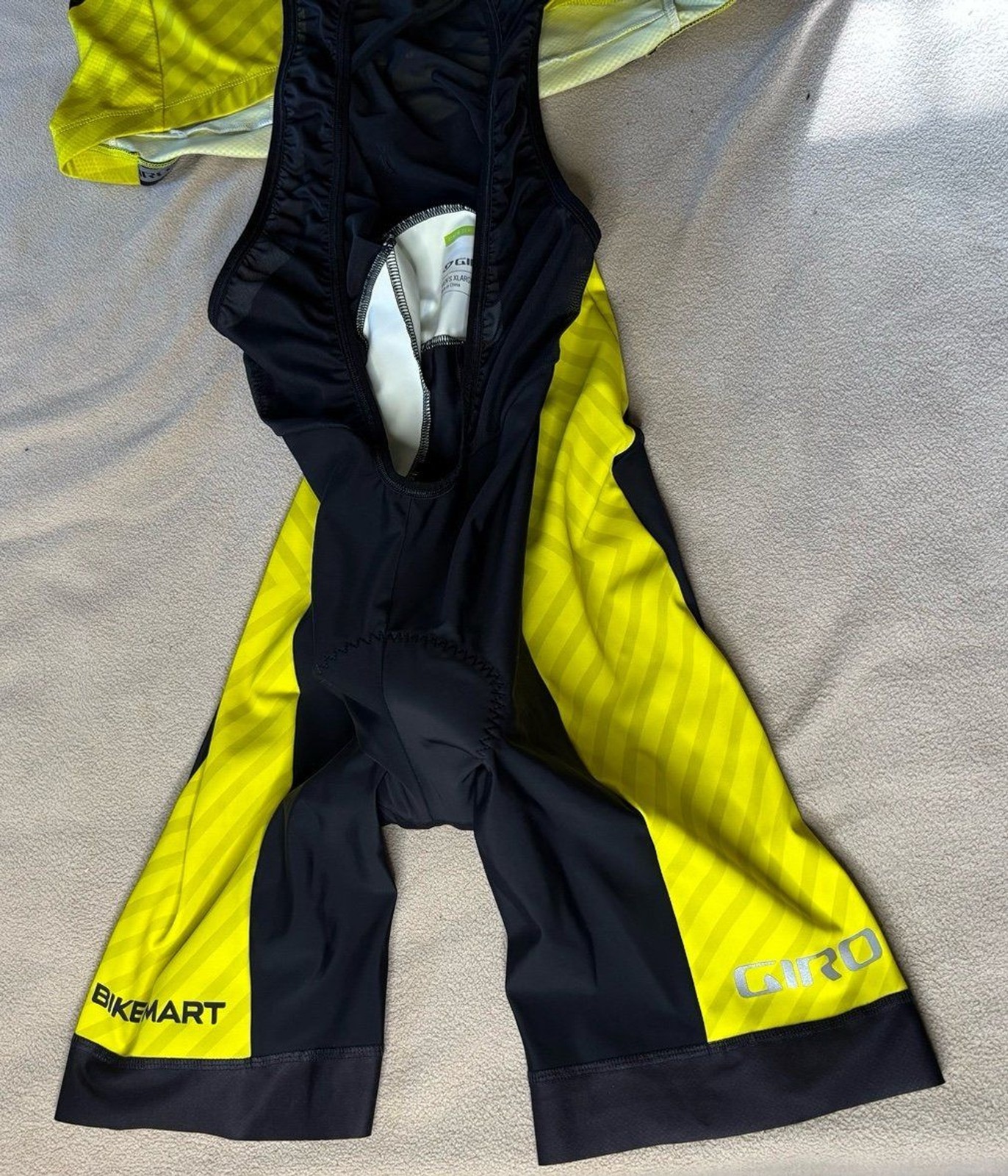 Giro Cycling Jersey and Bib Padded Bike Shorts Size XL Pull On Bike Mart Yellow