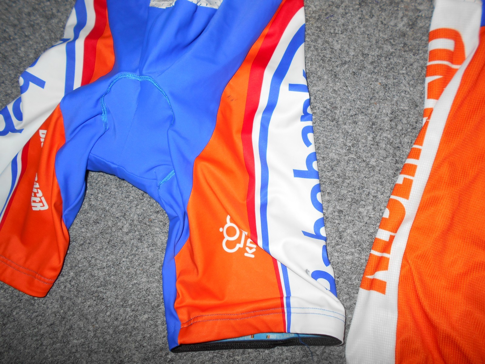 BID RACER NEDERLAND KNIVU MENS MEDIUM CYCLING JERSEY & UNITARD SET B1