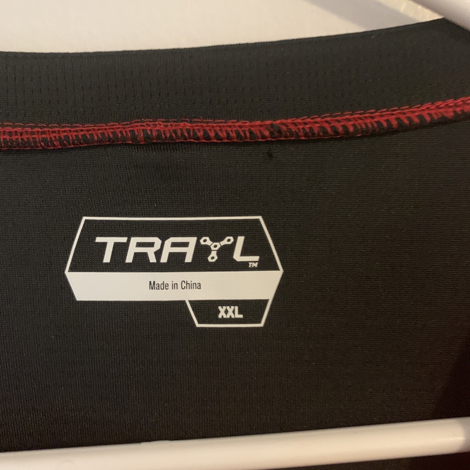 Trayl cycling shirt – Red and Black – Pullover- XXL- perfect condition