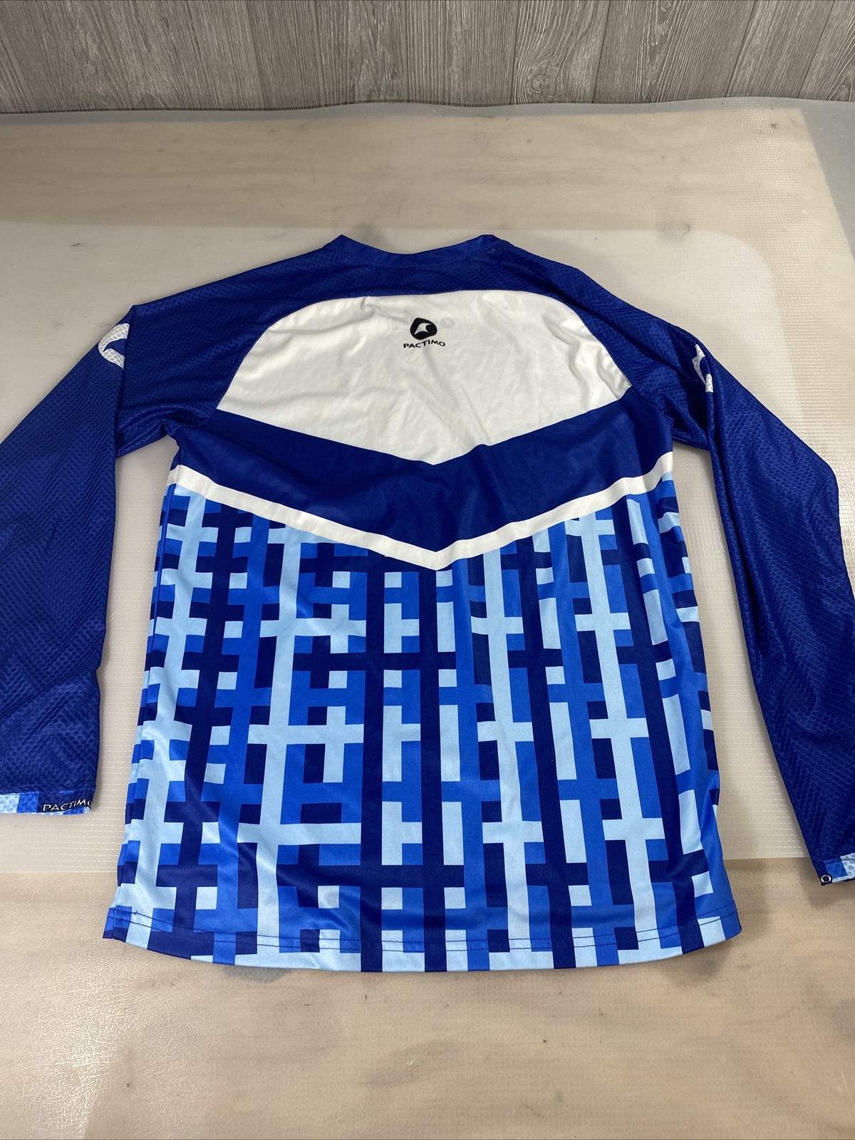 Pactimo mens long sleeve casual cycling tech t shirt Medium M (8224-1)