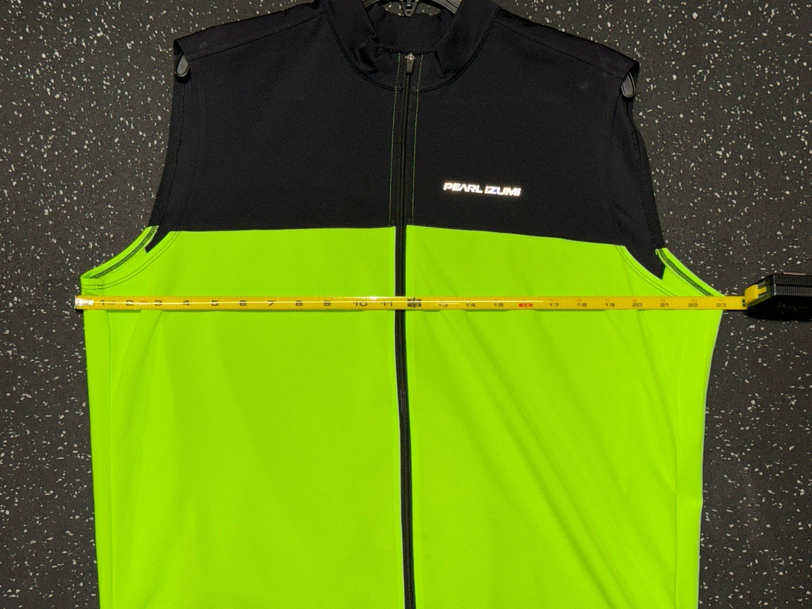 Pearl Izumi Cycling Jersey Men’s Large Sleeveless SELECT 1/4 Zip Green / Black