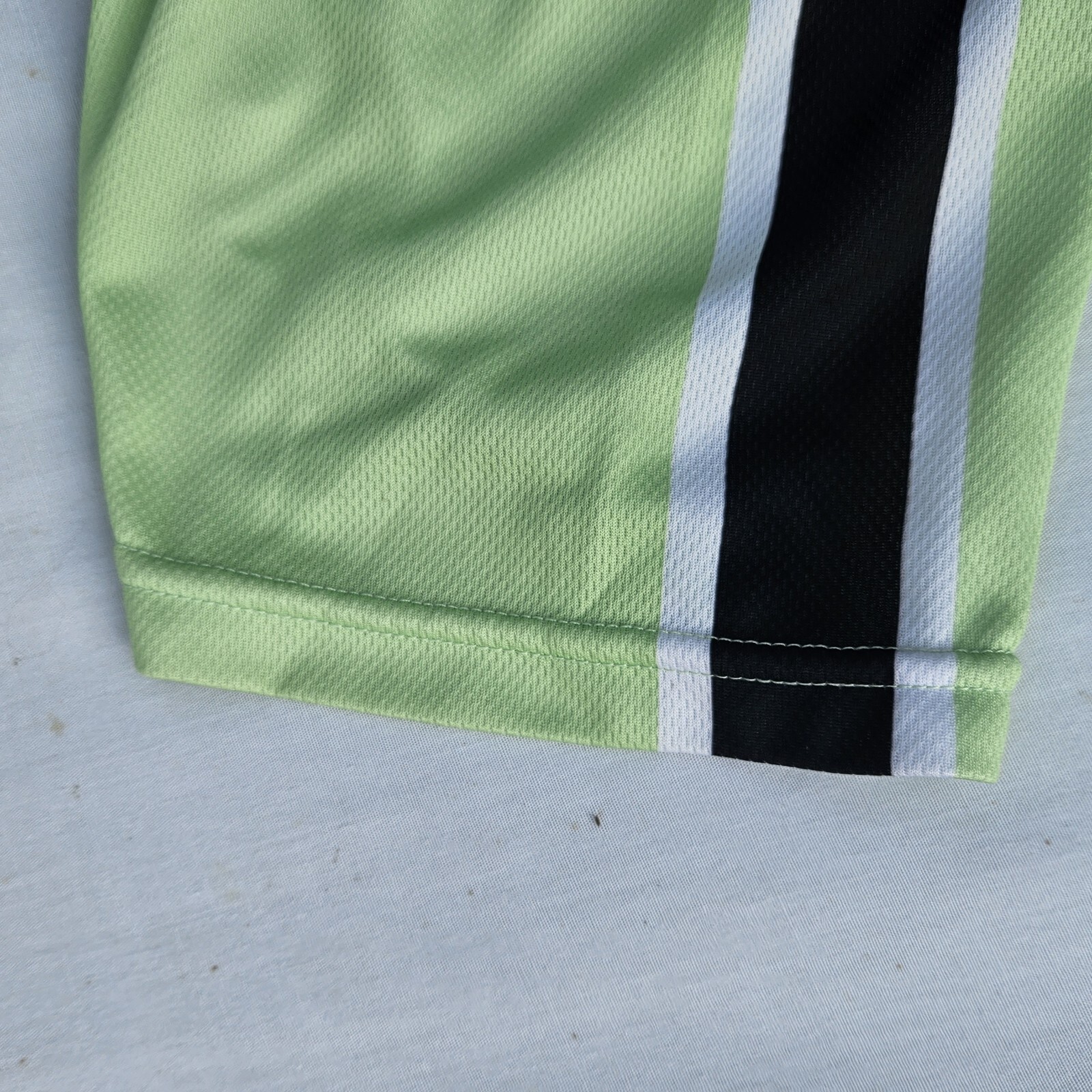 Men’s Large Cycling Jersey, Green, Waist Gripper, Back Pockets, Maks Bike Wear