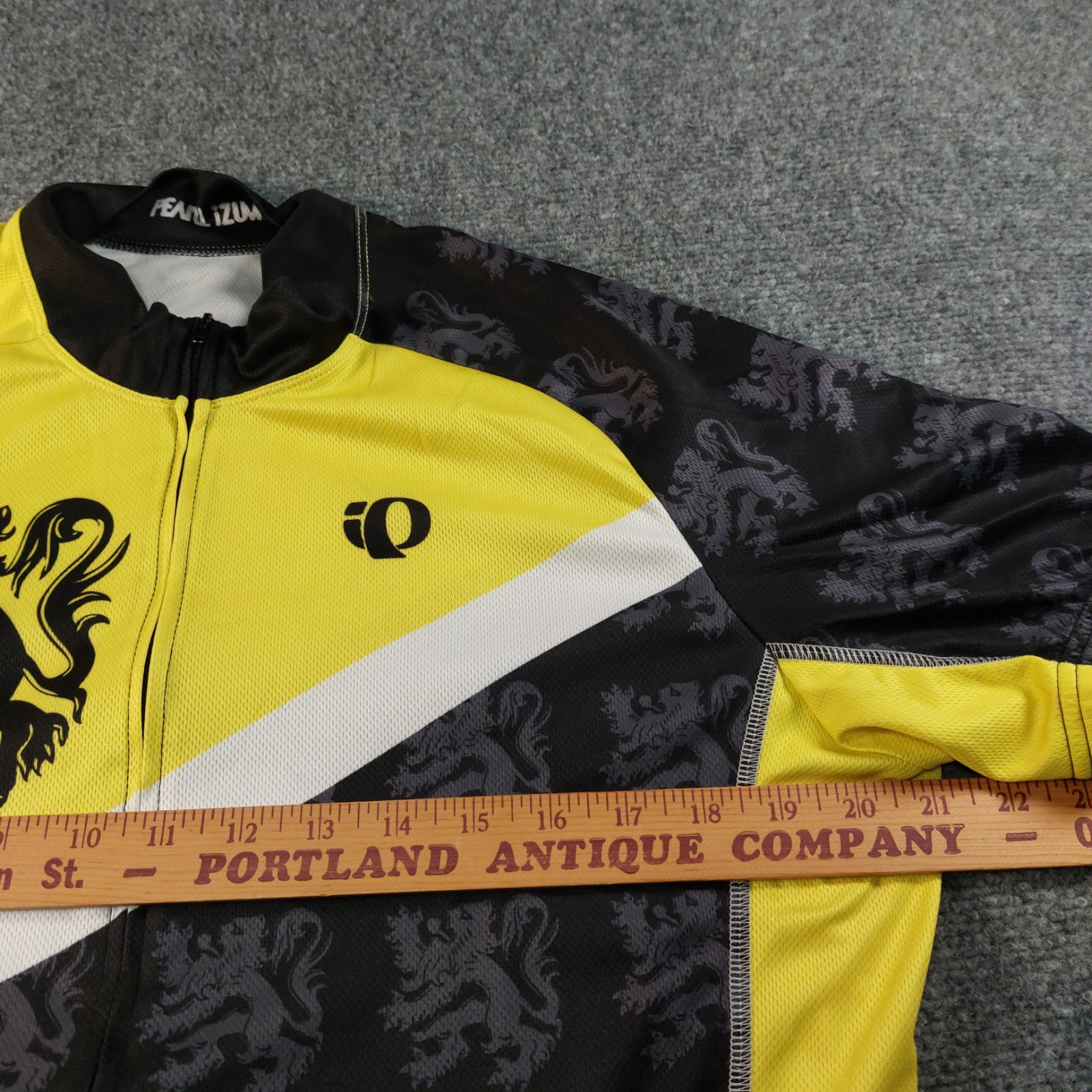 Pearl Izumi Cycling Jersey Large Yellow Black Lion Crest Full Zip Lightweight