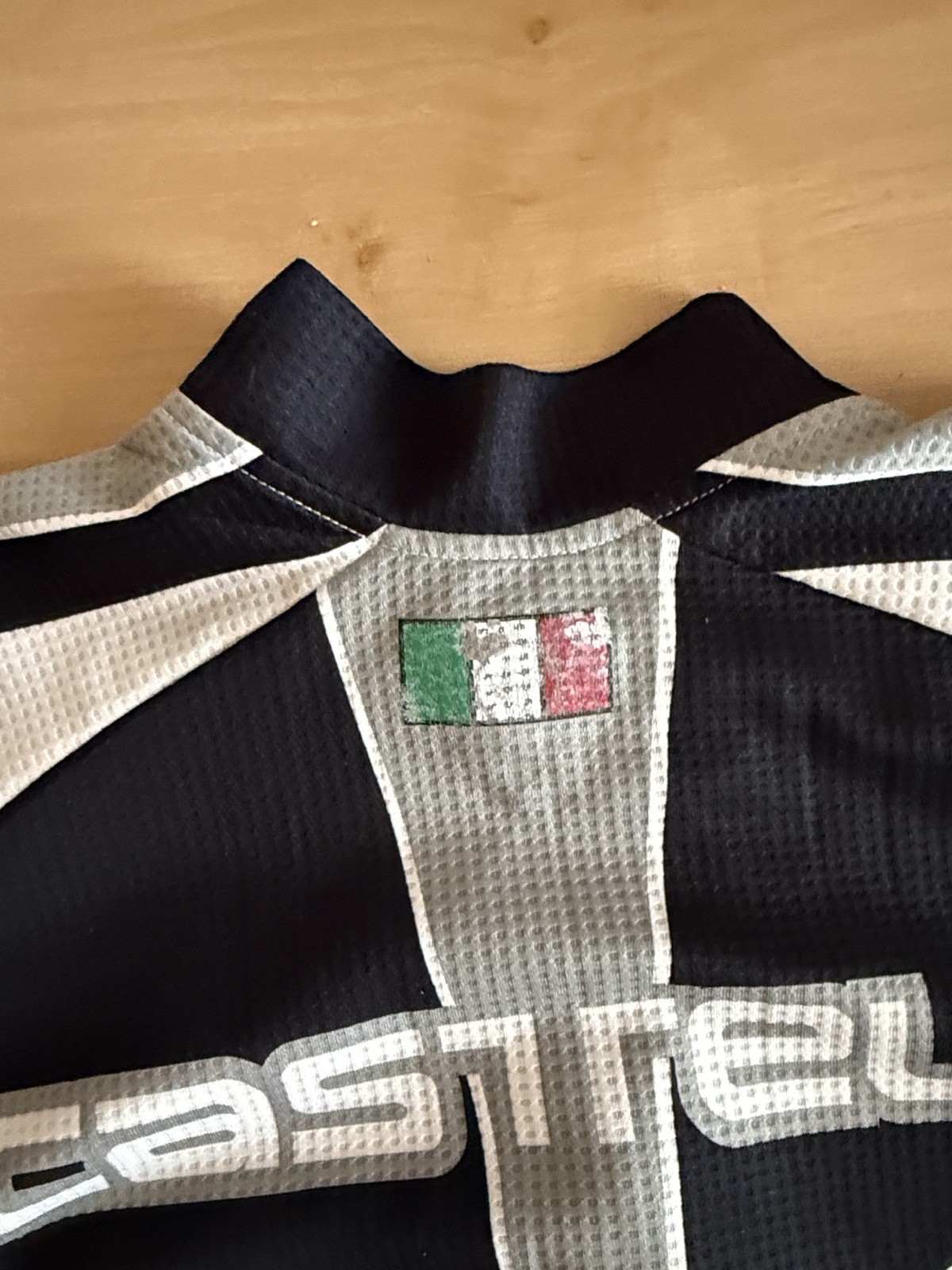 CASTELLI MEN’S CYCLING BIKING JERSEY BLACK WHITE LIGHTWEIGHT BREATHABLE LARGE
