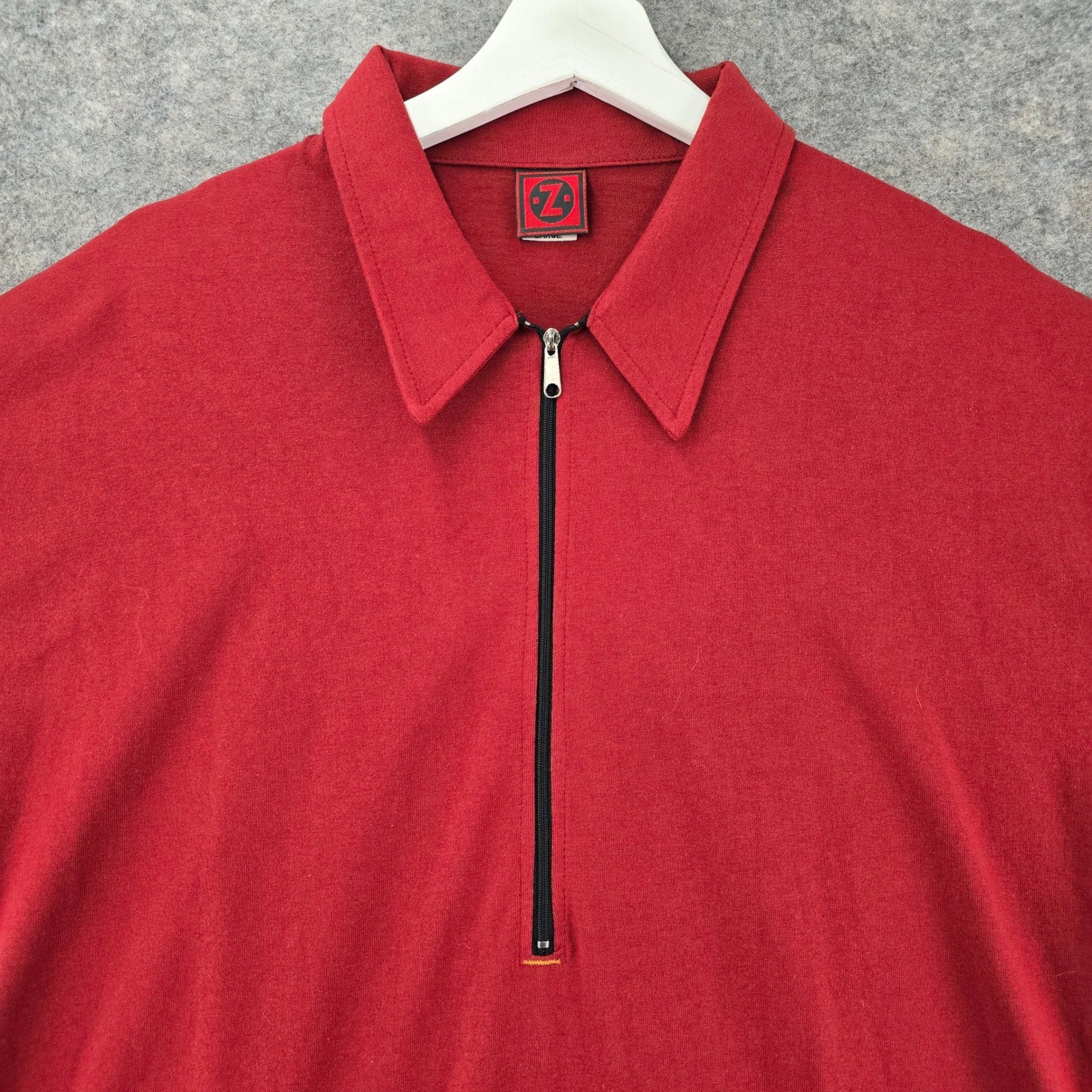 ZOIC Mens Red Zip Neck Short Sleeve Cycling Shirt with Back Pockets Large USA
