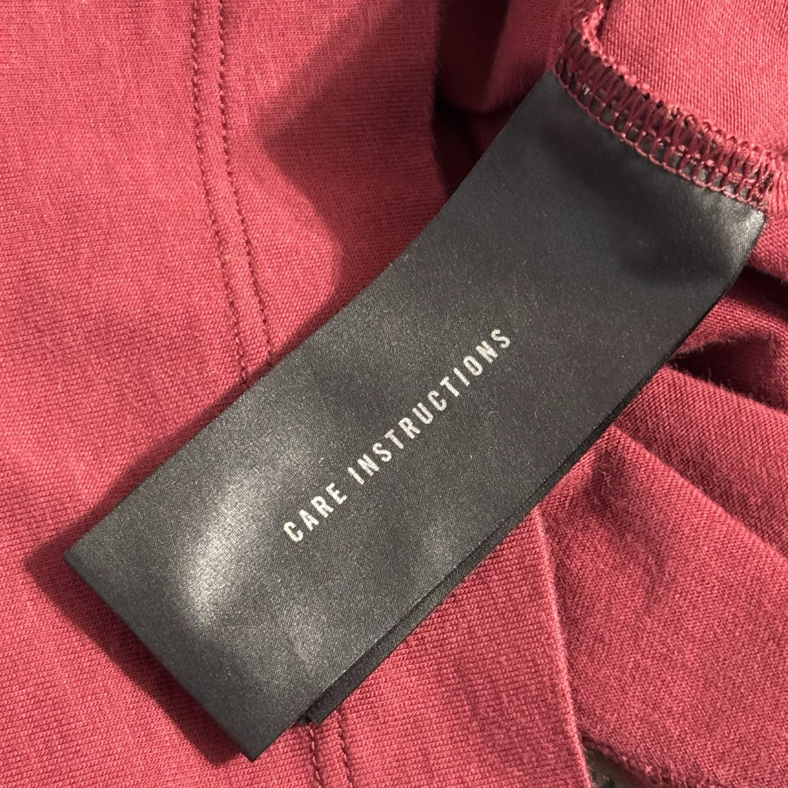 Rapha Trail T Shirt Mens M Red Cotton Burgundy Short Sleeve Cycling Performance