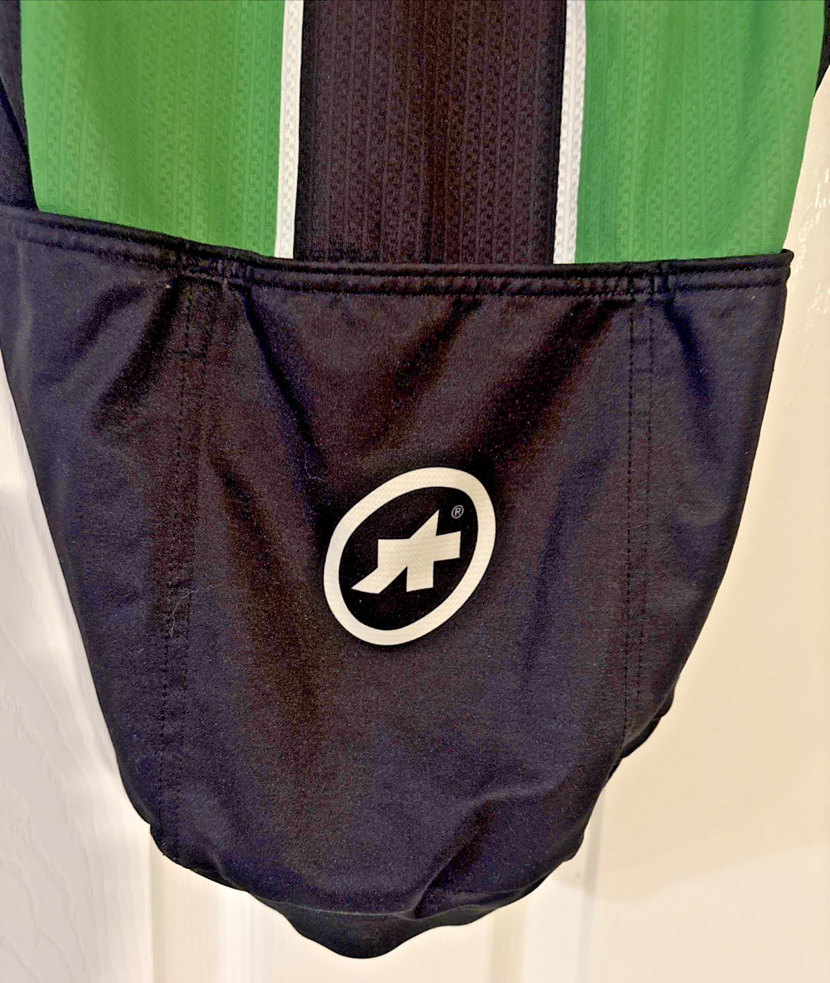 Assos Men’s Small Texas Roadhouse Short Sleeved Cycling Jersey Gripper Waist