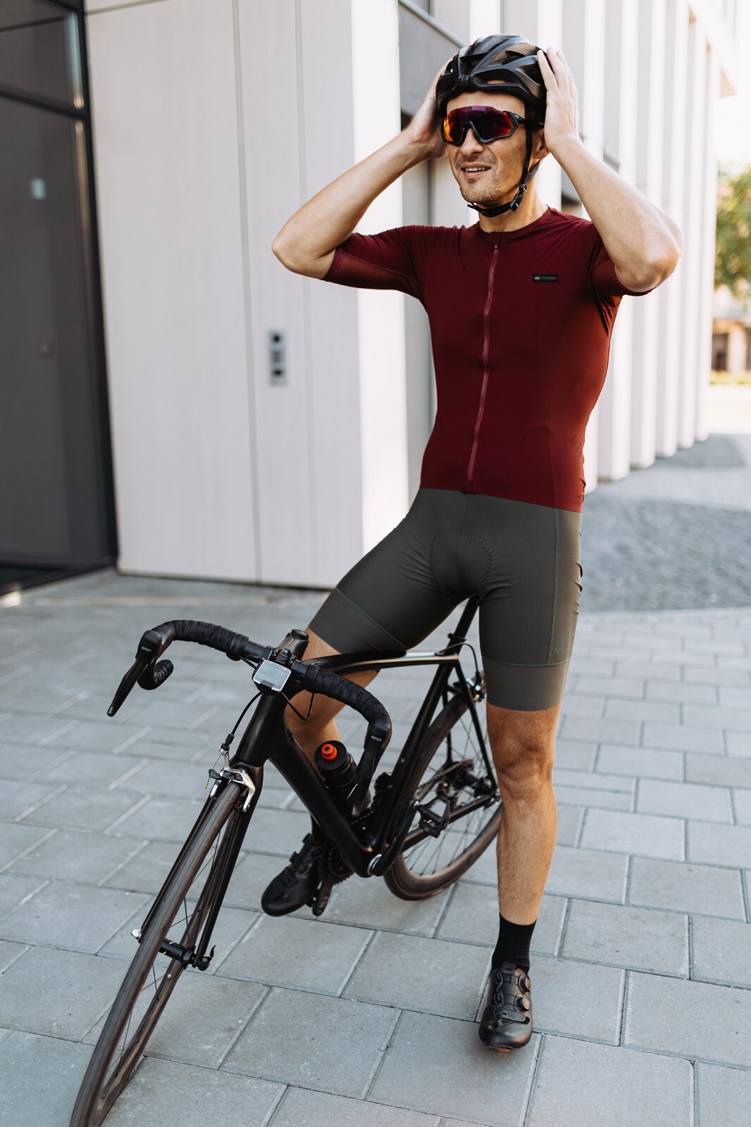 Men Summer Cycling Jersey Short Sleeve UPF50+ MTB BikeJersey activewear
