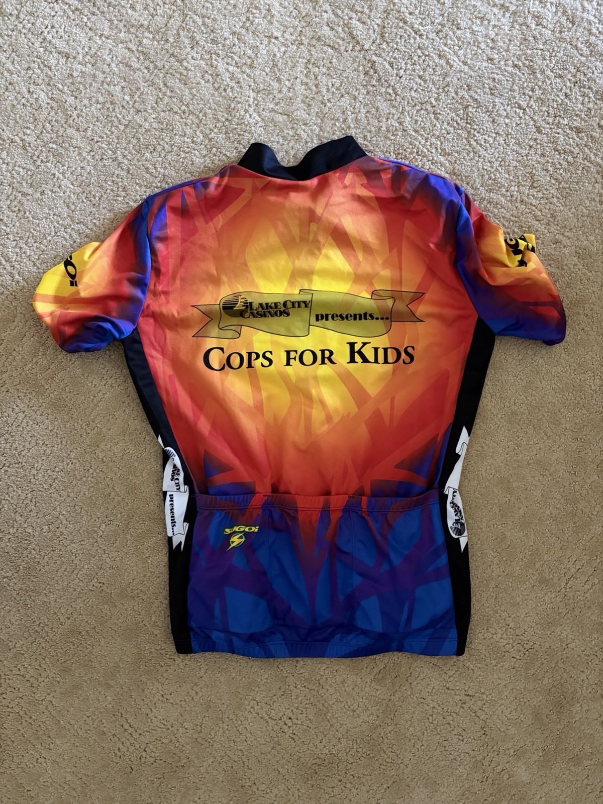 Sugoi Cycling Jersey M Multicolor Geometric Short Sleeve Collared Half Zipper