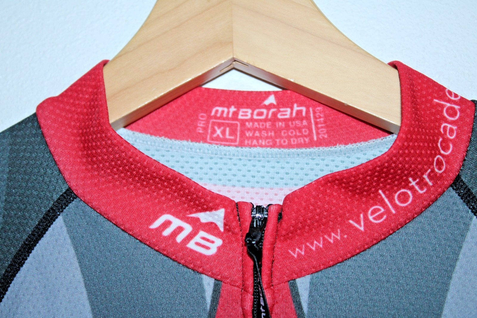 Mt Borah Pro Men’s Cycling Jersey X-Large Rear Pockets 44″ Chest 24/28″ T2B Race