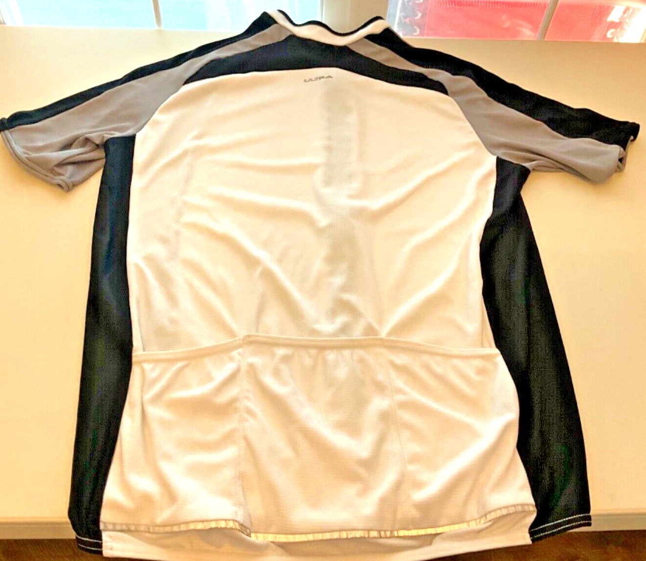 PERFORMANCE Ultra Cycling White Black Gray Full Zip SS Pockets Shirt Biking (L)