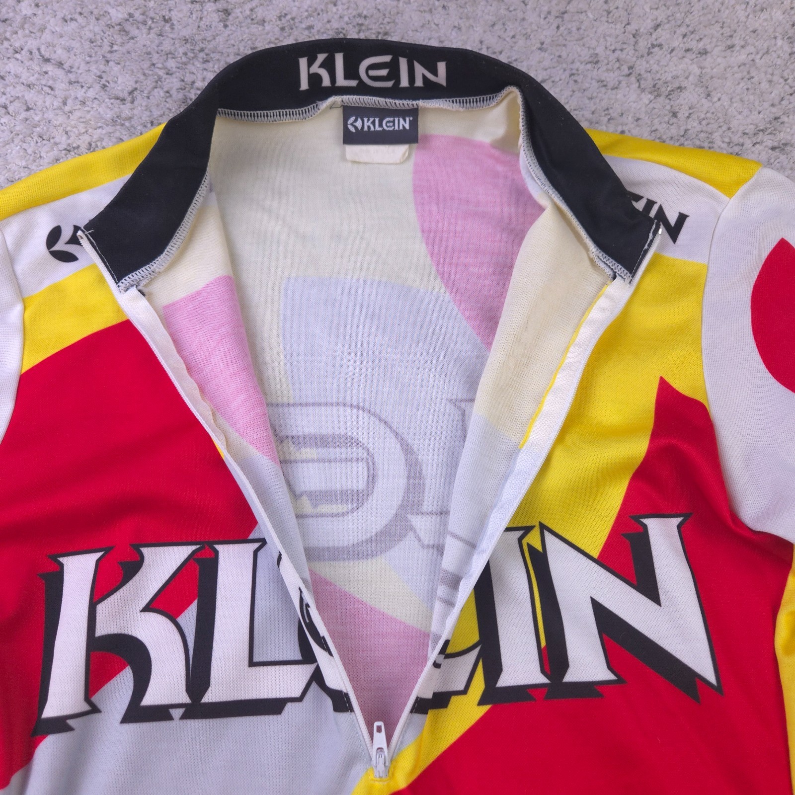 VTG Klein Cycling Team Jersey Mens Medium Long Sleeve Half Zip Logo Yellow Red