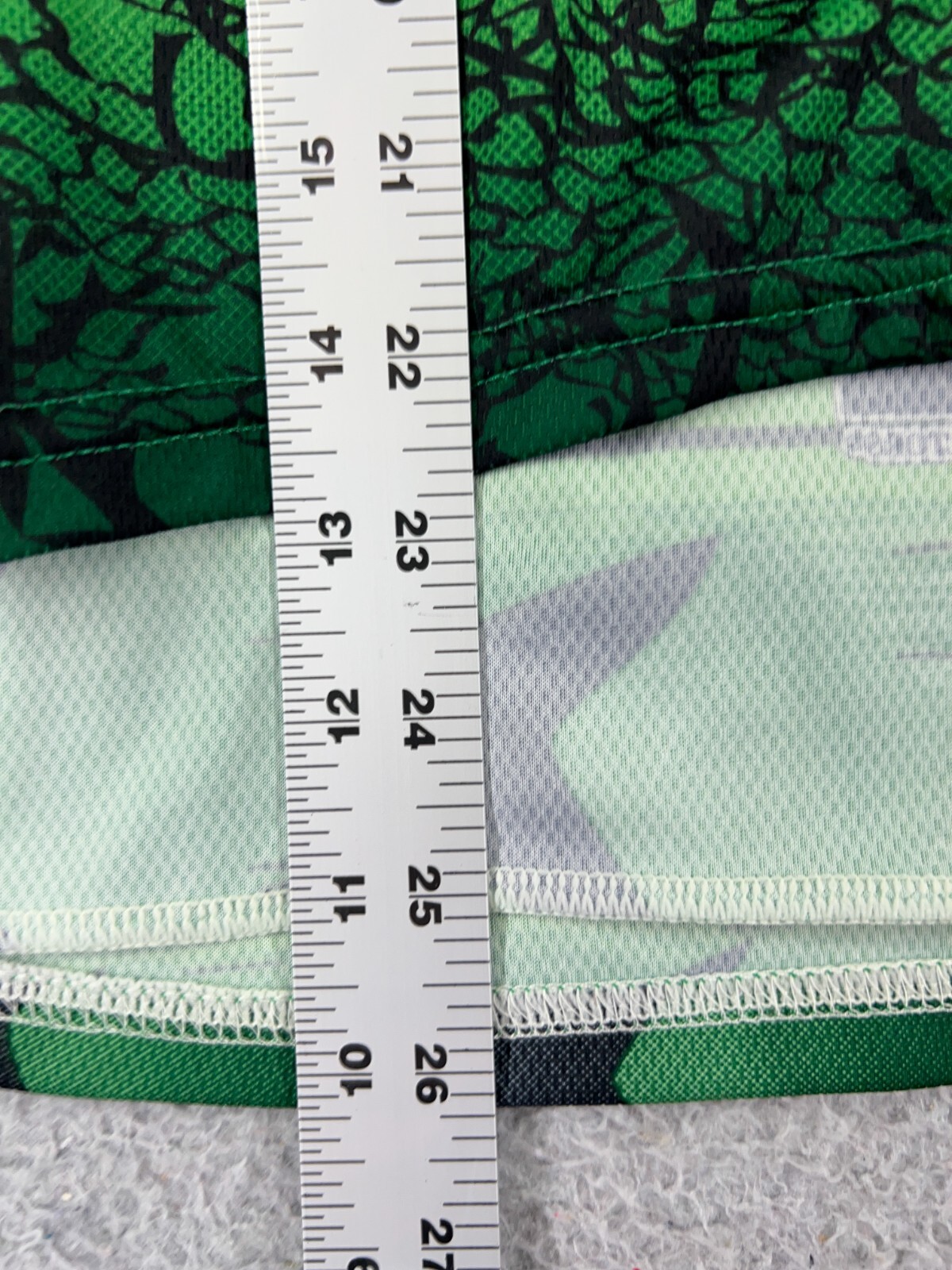 Voler Cycling Jersey Womens Large Green Gators 1/2 Zip Alligator Polyester
