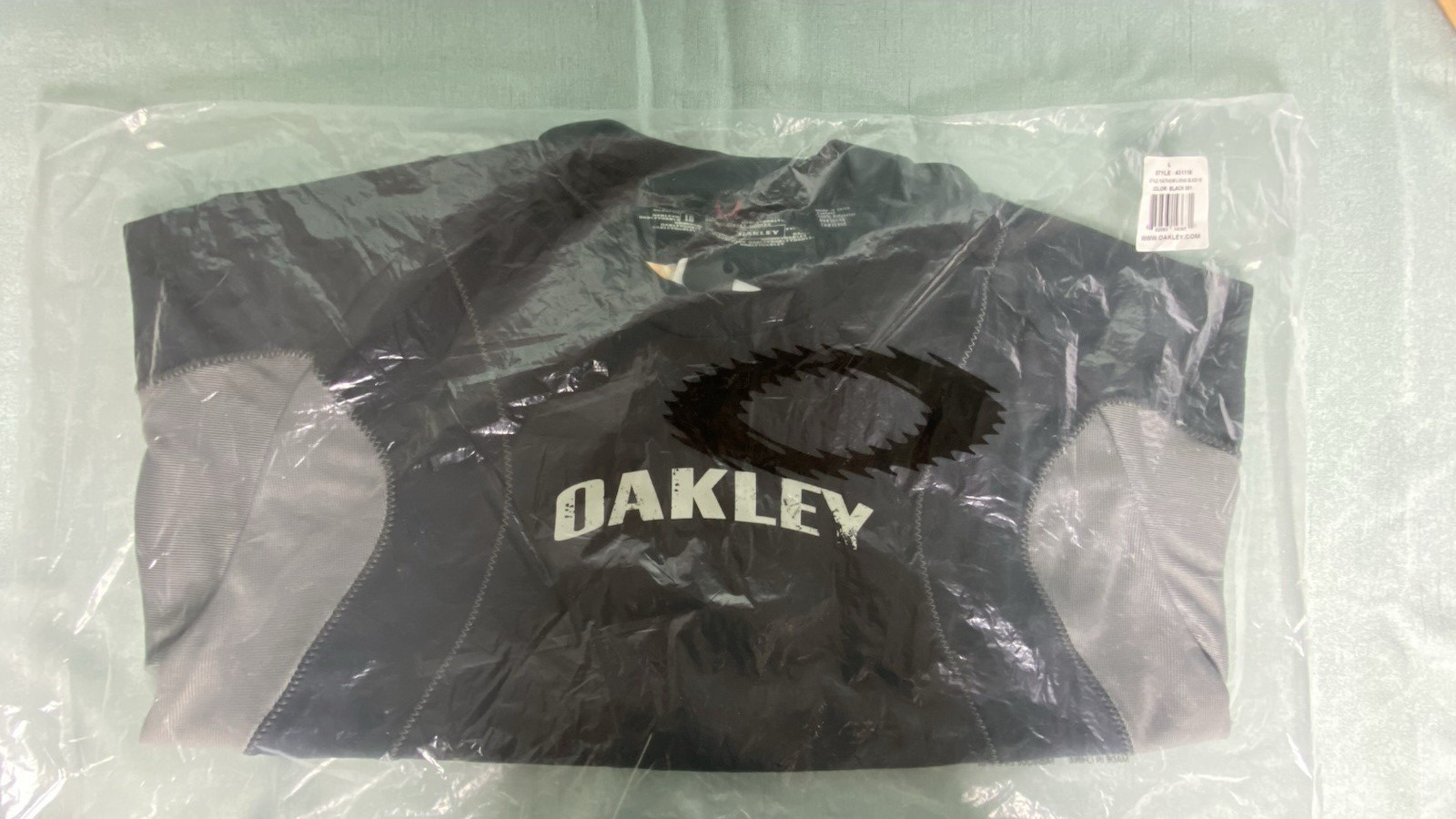 Oakley Rare FATHOM Long Sleeve MTB Jersey Size L NEW/NOS Y2K ERA