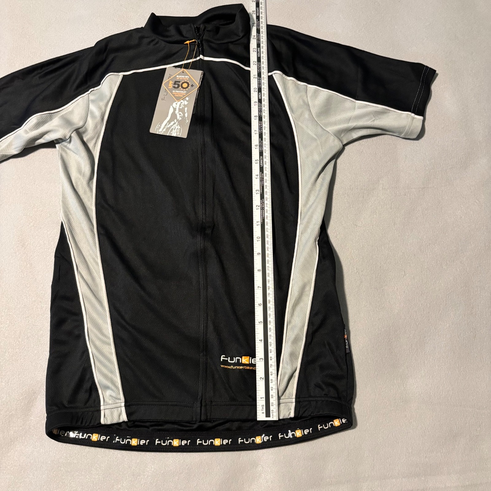 Funkier Men’s Black and Gray Short Sleeve Cycling Jersey Full Zipper New