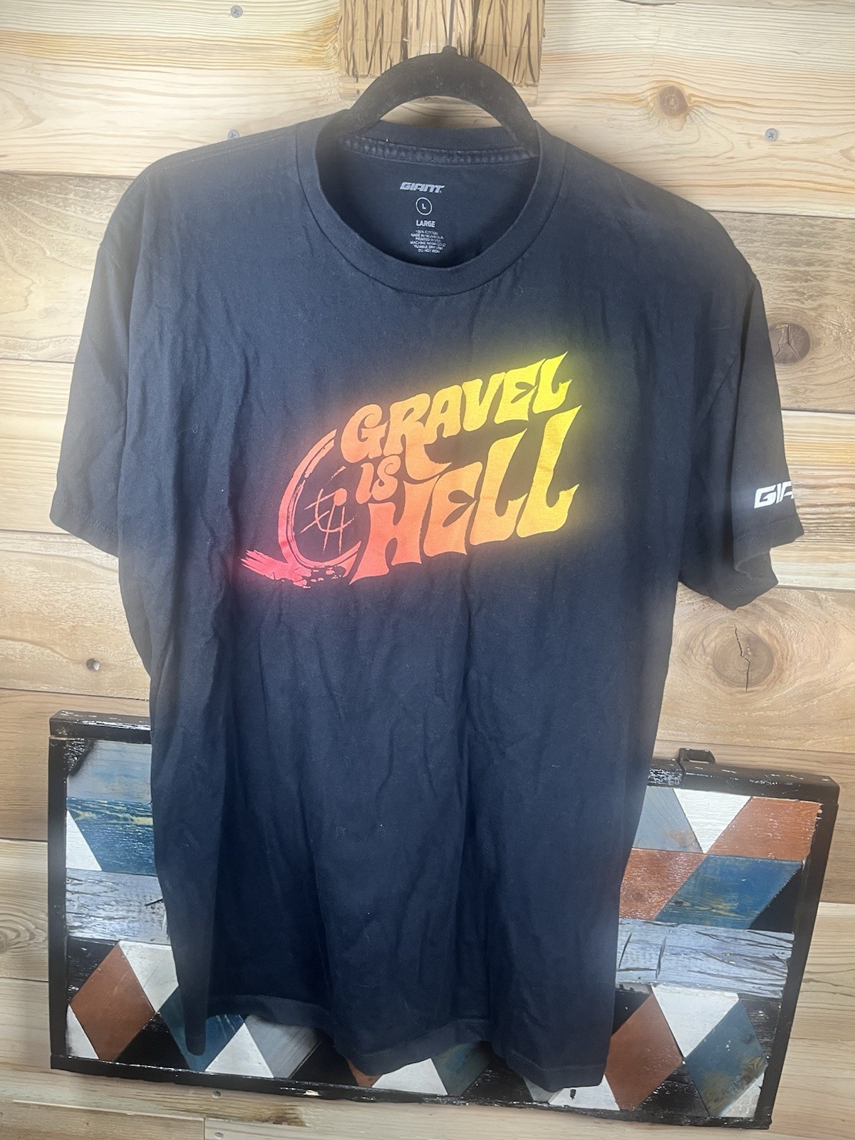 Giant Gravel Is Hell Graphic Tee Black L Short Sleeve 100% Cotton Crew Cycling