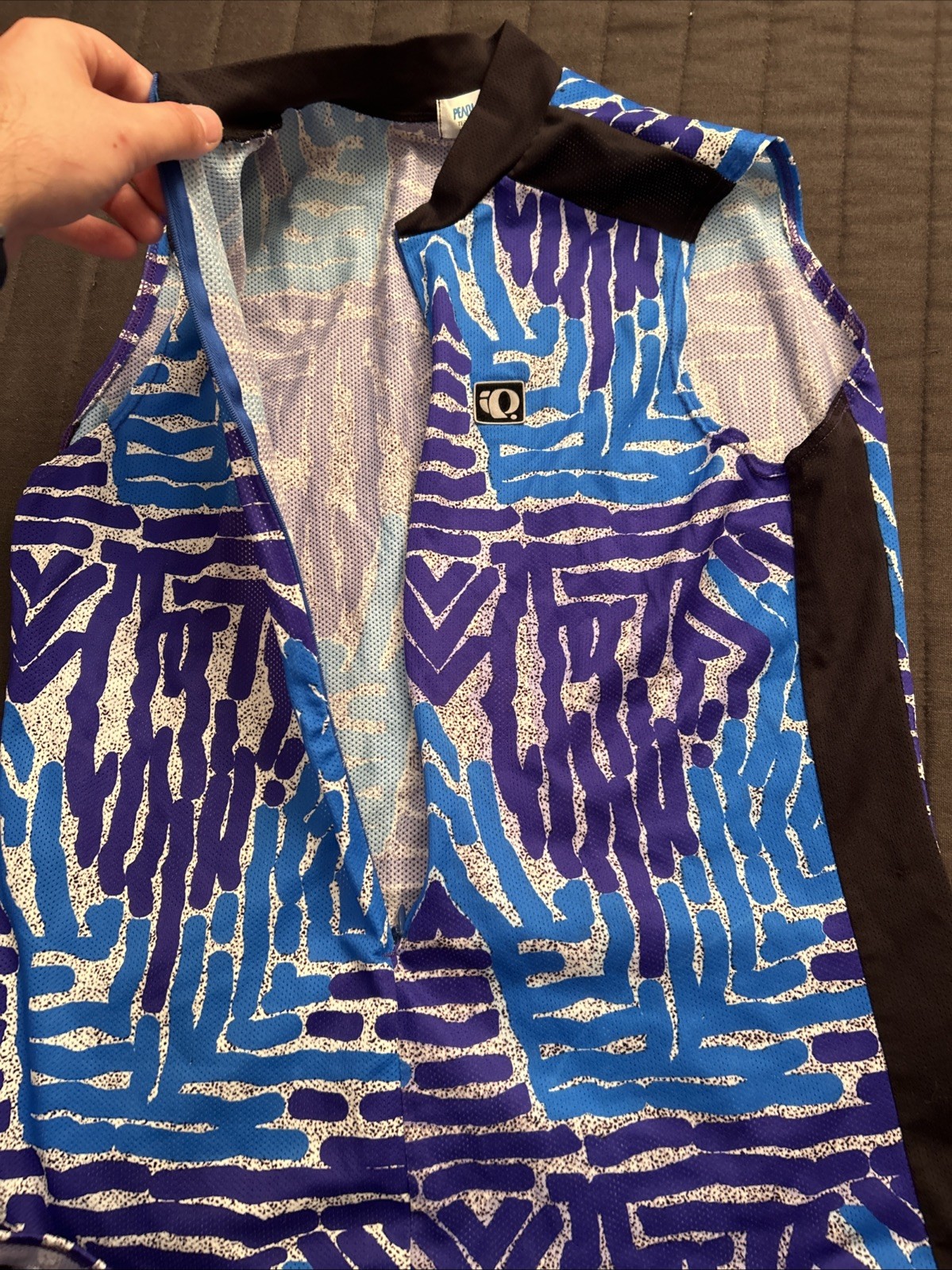 Vintage 90’s Pearl Izumi Cycling Zipper Tank Shirt USA XL ABSTRACT RETRO