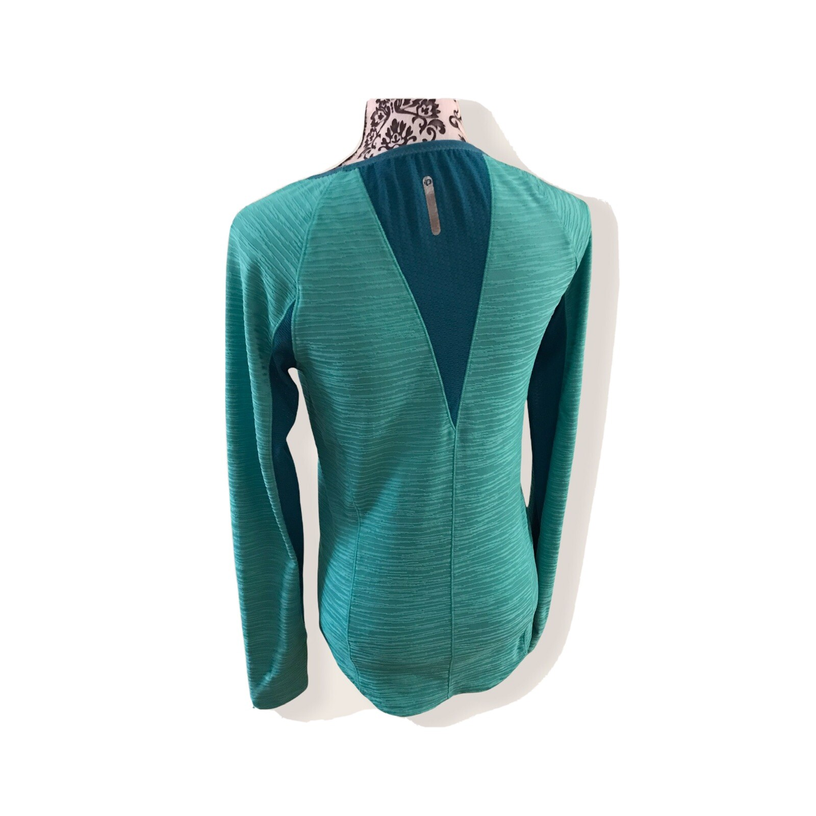 Pearl Izumi Women’s Medium Cycling Jersey Pullover Base Layer Green
