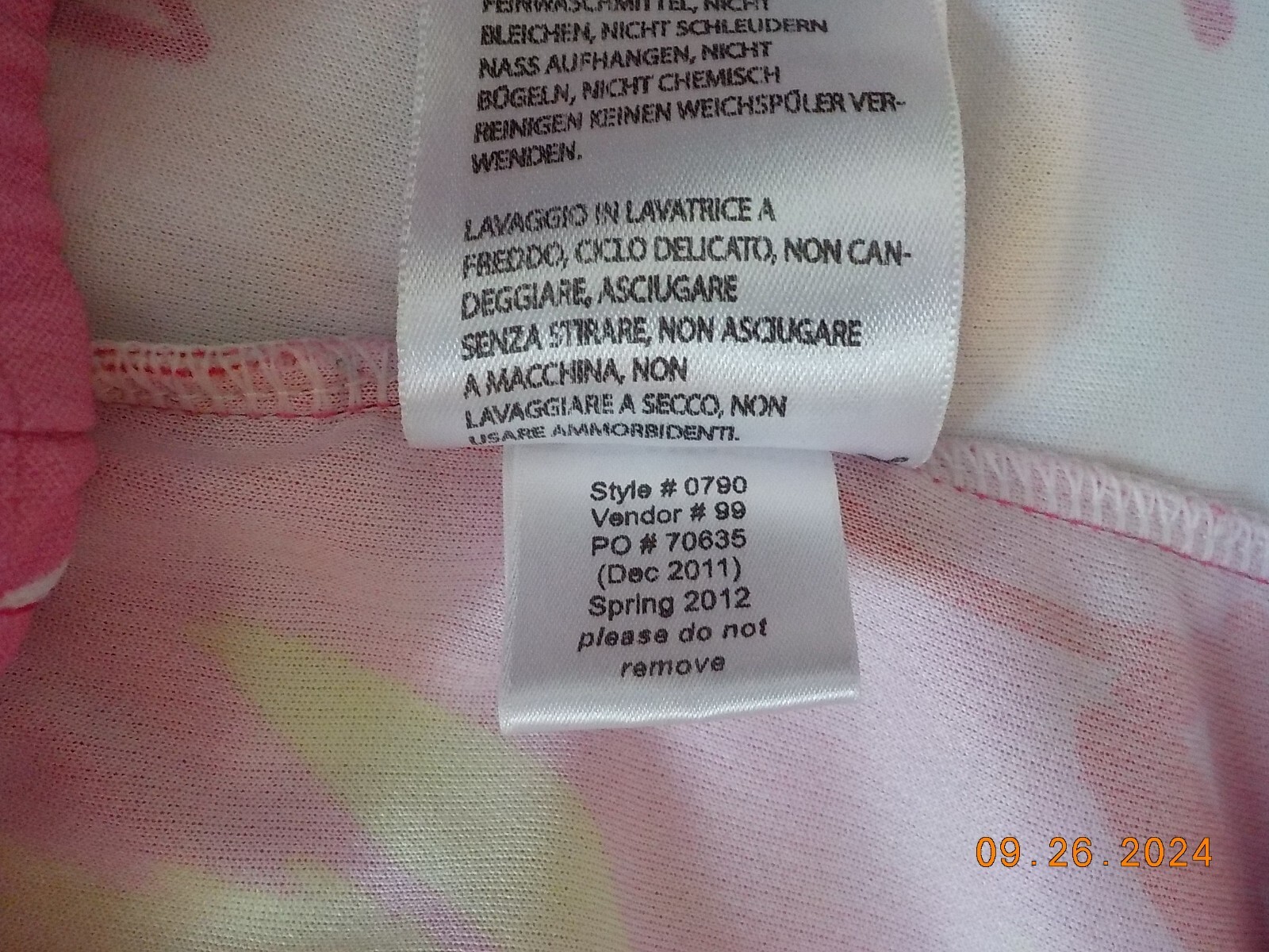 PEARL IZUMI MULTI COLOR PINK/RED/WHITE/AQUA/GREEN CYCLING SHIRT STYLE 0790 2011