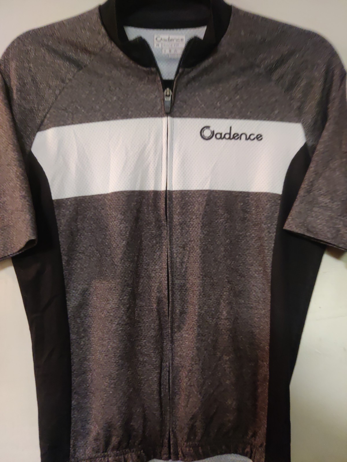 Cadence Race Fit Cycling Jersey Gray White Full Zip Lightweight Size Medium