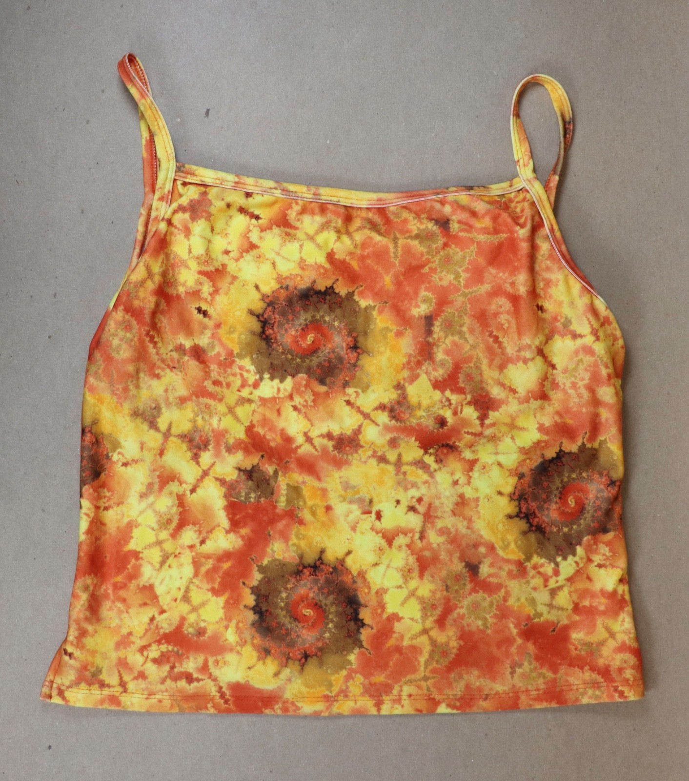 Sleeveless Crop Top Womens Small Orange Starburst Abstract Festive w/ Bra
