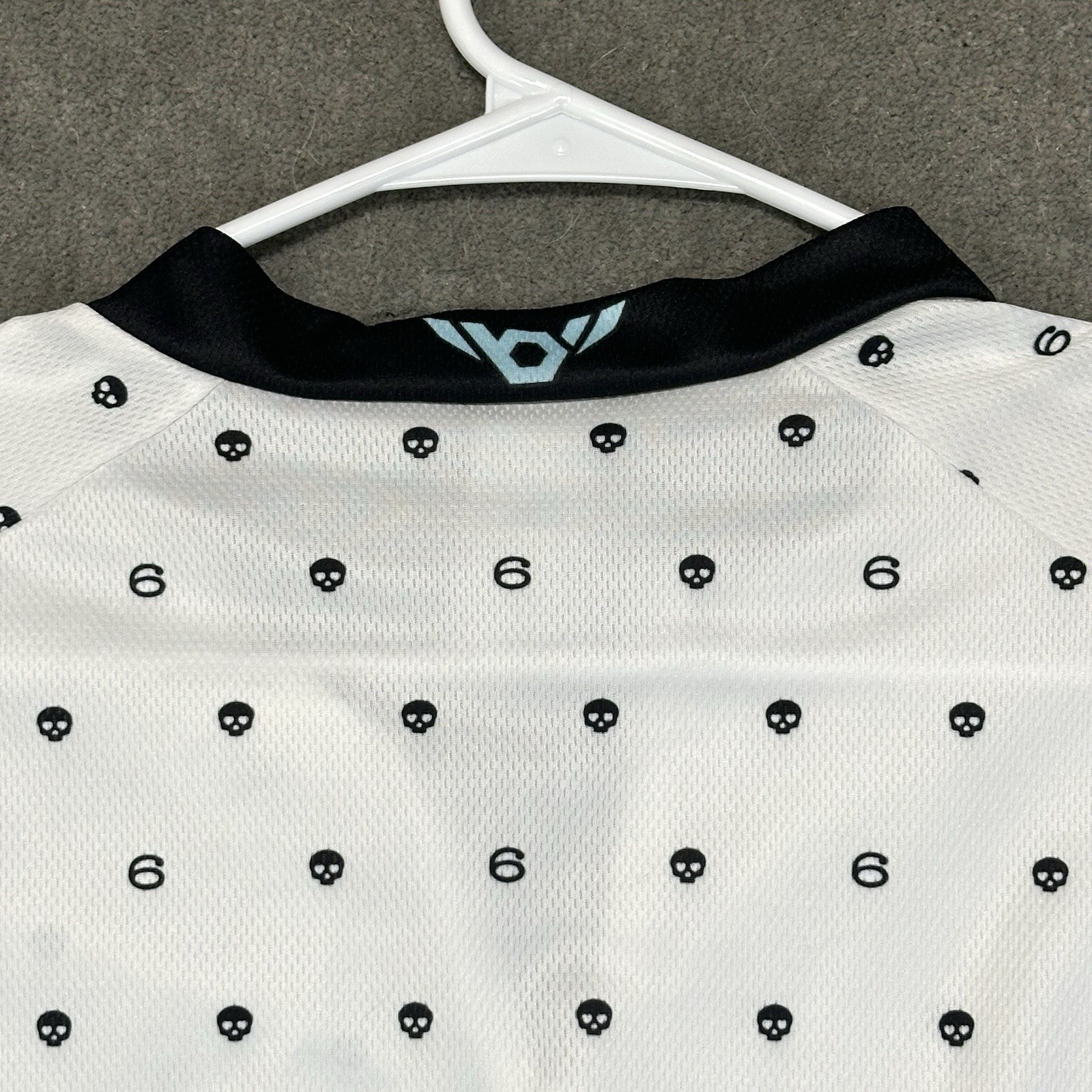 Twin Six Cycling Jersey Womens XL Black White SixSkull Print 1/2 Zip USA Made