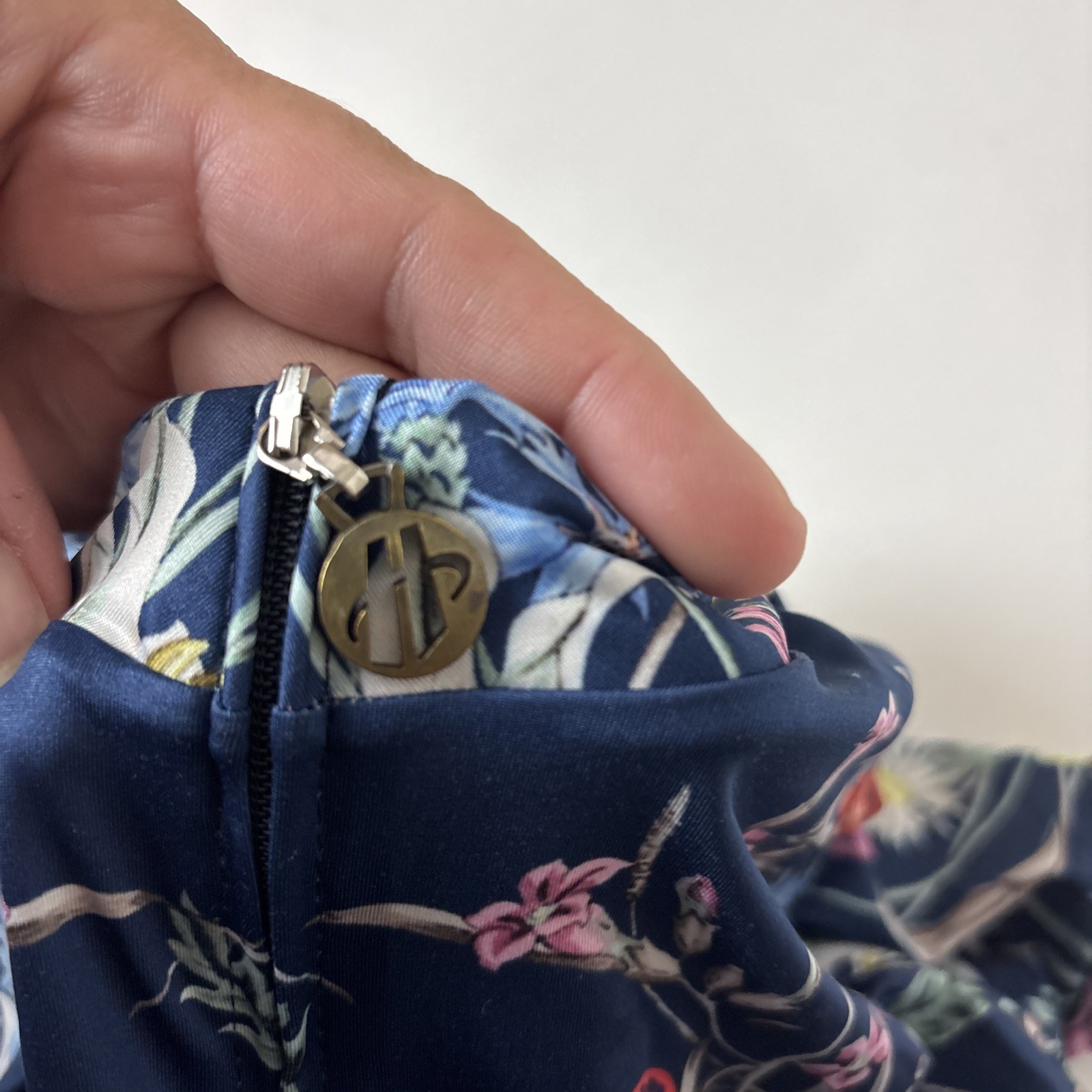 Ostroy NYC Velo Womens XXS Cycling Jersey Blue Floral full zip