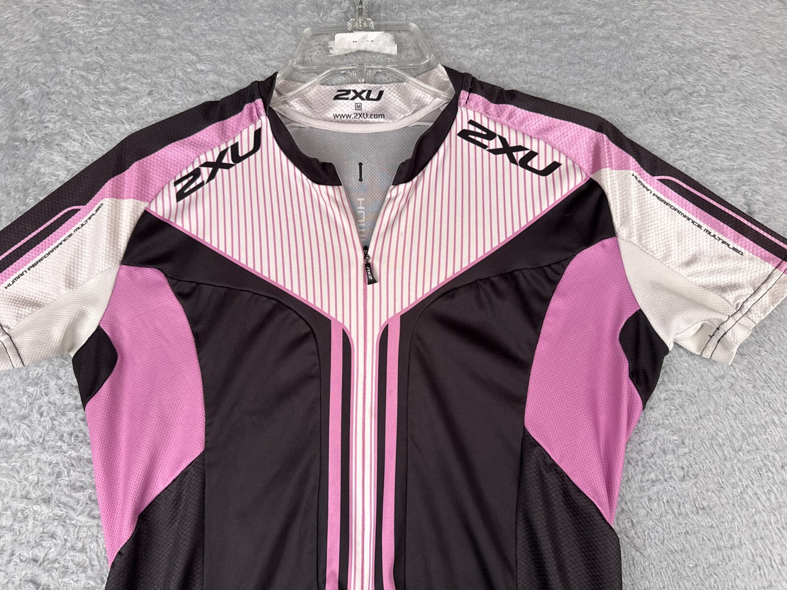 2XU Cycling Jersey Womens Medium Pink Black 1/2 Zip Short Sleeve 100% Polyester