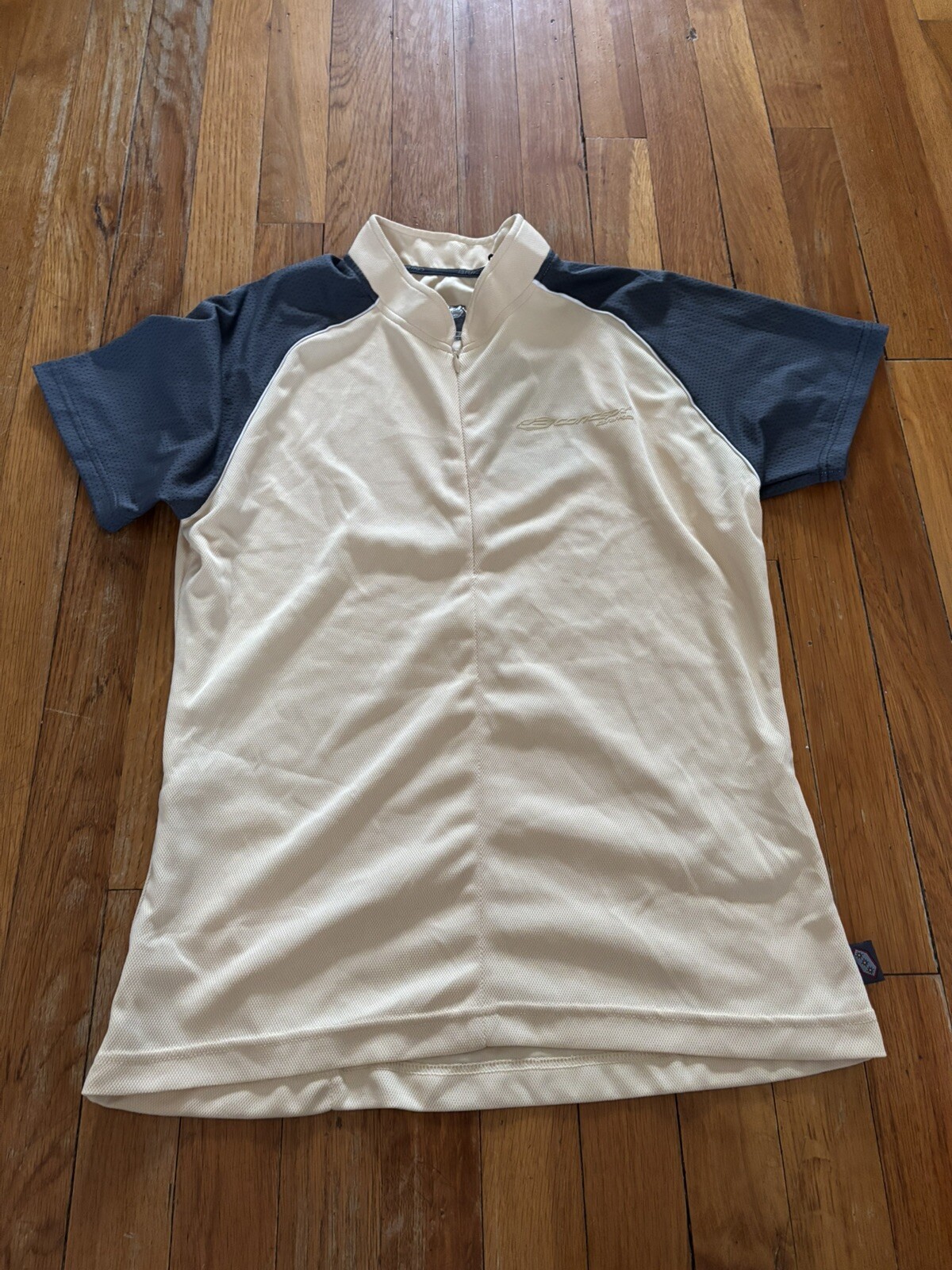 Concept by Brinko Designed in Italy Cycling Biking Tan Zip-Up US Medium Cream