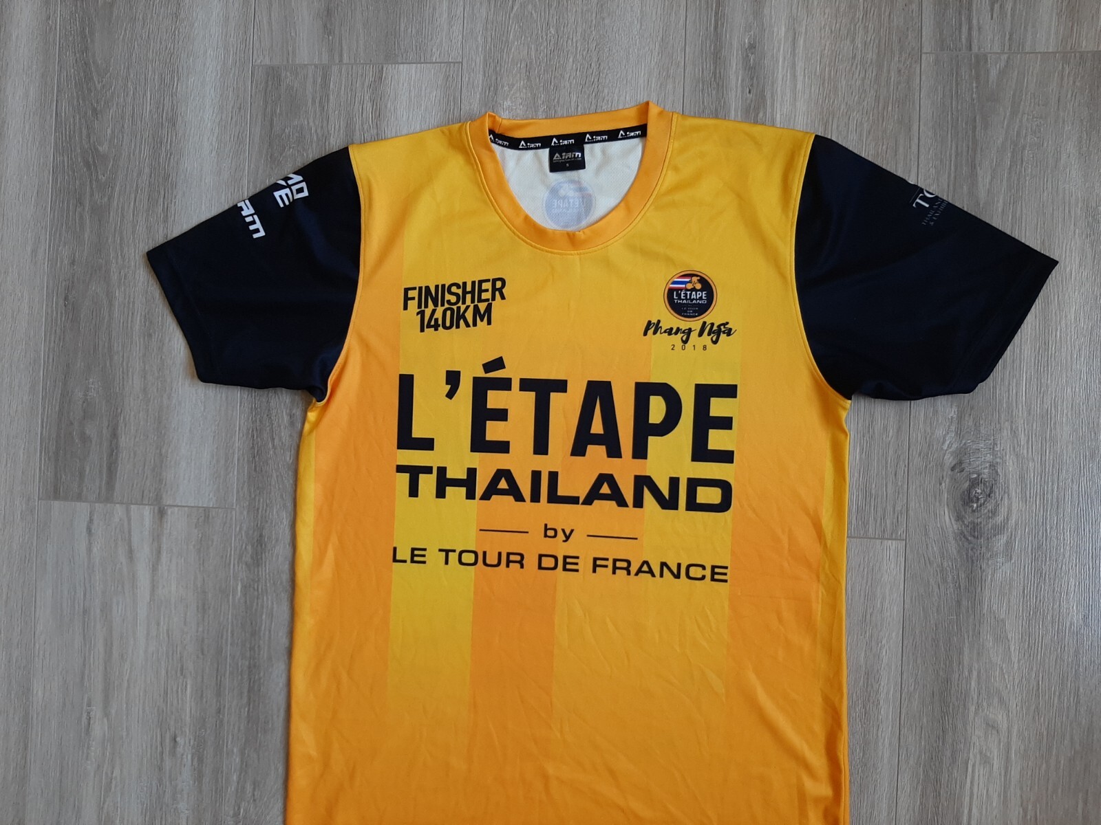 L’Étape Thailand by Tour de France 2018 Cycling Shirt Size S Jersey Cycle Yellow