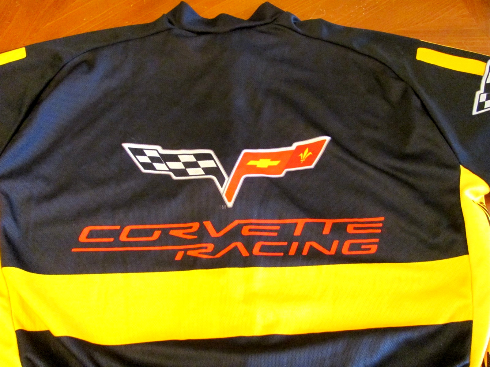 CORVETTE RACING CYCLING JERSEY MEN’S MED/LG BLACK YELLOW 3/4″ ZIP 3 POCKETS