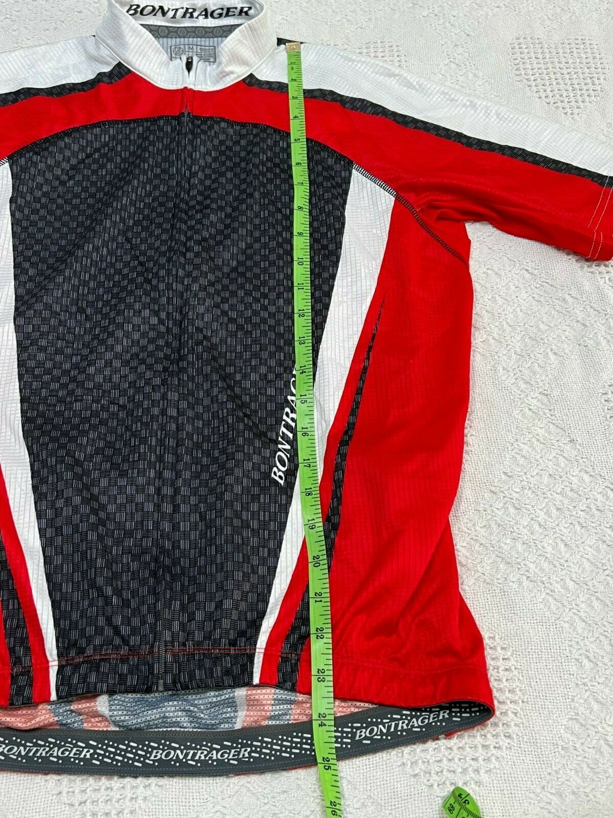 Bontrager Medium Full Zip Cycling Jersey Waist grippers S/S Reflective Pockets