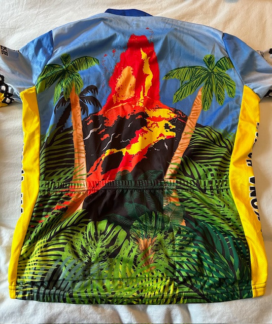 *Price Drop*—Women VTG cycling wear lot – Pearl Izumi Hawaii Patagonia