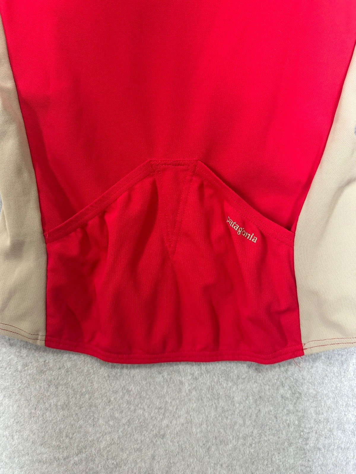 Patagonia Mens Cycling Jersey Red/Grey Size Large