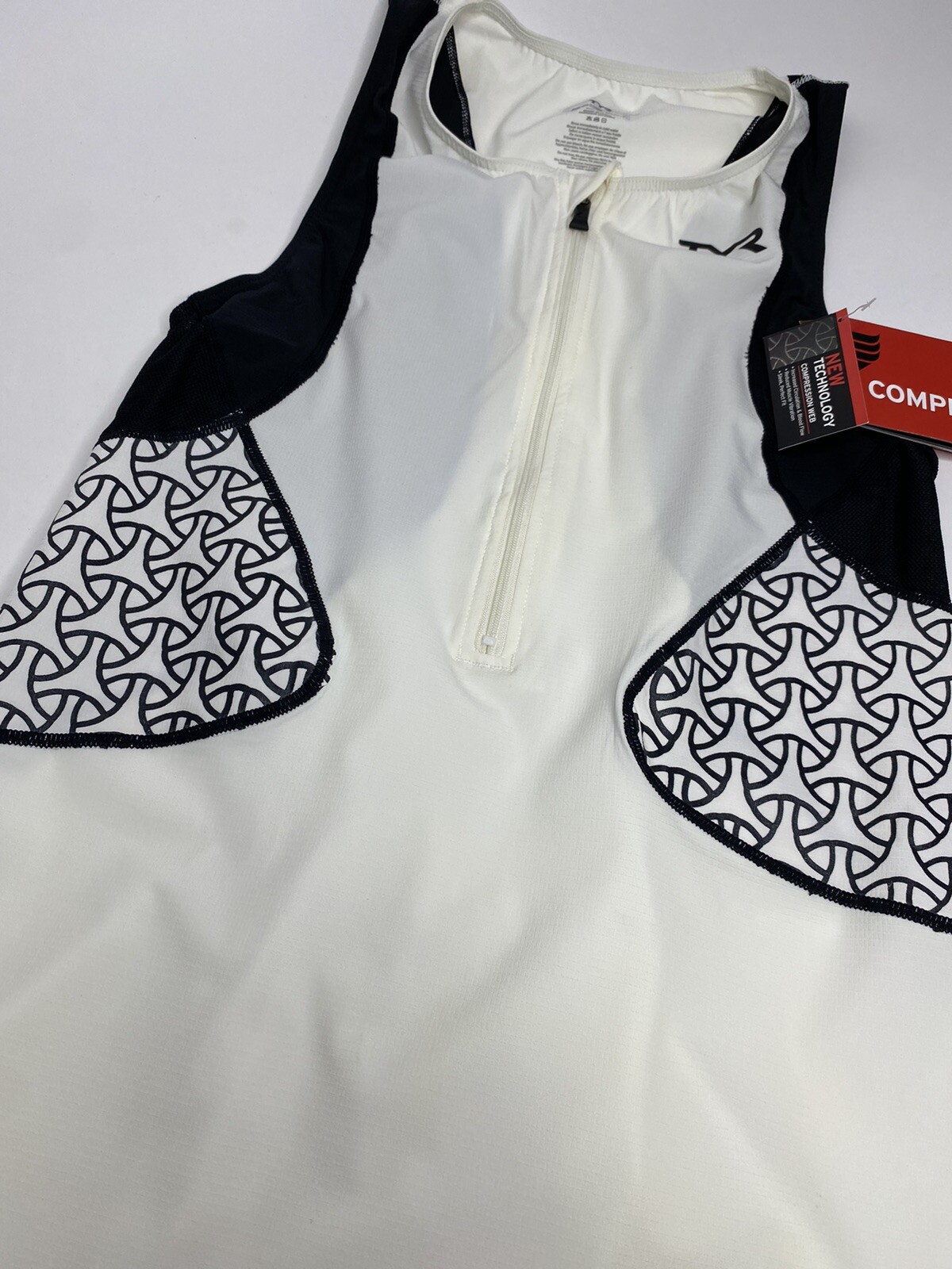 Women’s TYR Competitor Singlet Compression Web Cycling Shirt •Size XS *NWT