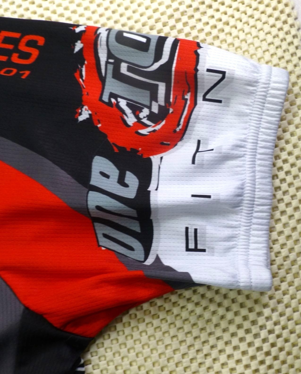 One-To-One Fitness Cycling Jersey Mens Red Black Graphic Mercedes-Benz BCZ