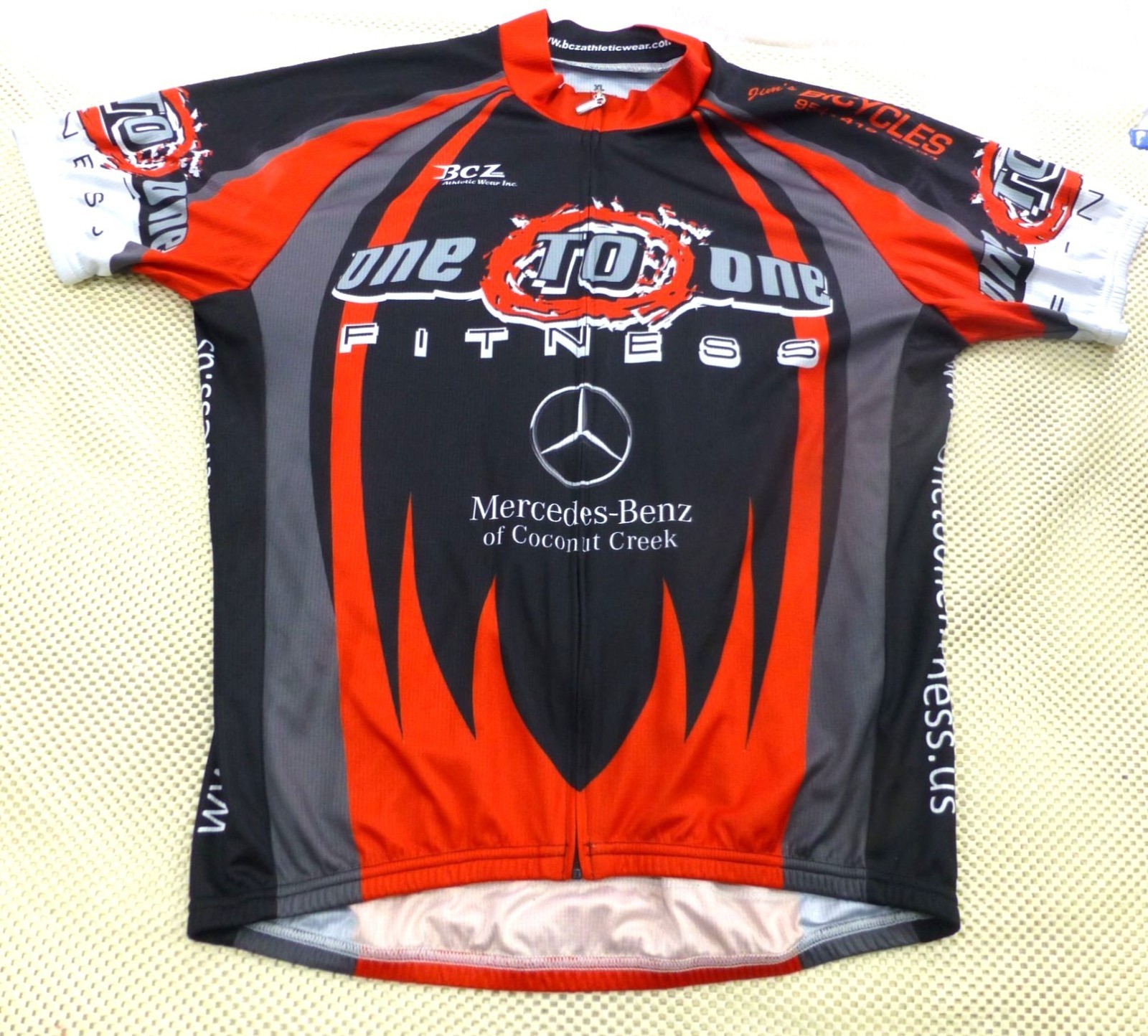 One-To-One Fitness Cycling Jersey Mens Red Black Graphic Mercedes-Benz BCZ