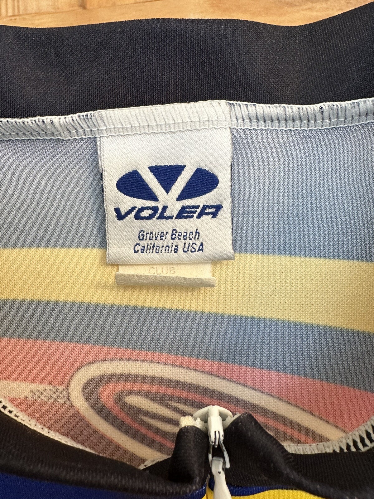 Voler USA City Of Angels 3/4 Zip Back Pockets Multicolor Size XL Cycling Jersey