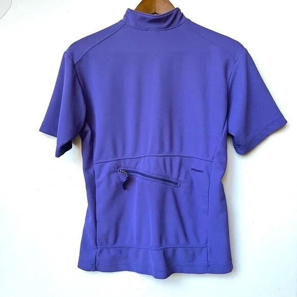 Patagonia 1/2 Zip Terra Cycling Jersey w/ Back Zip Pocket Purple Large