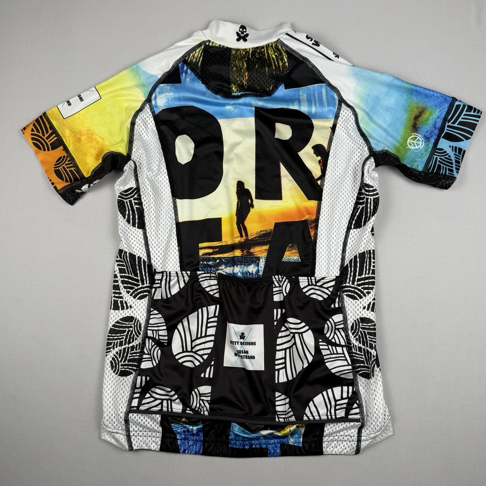 Betty Designs Cycling Jersey Graphic Full Zip Women’s M