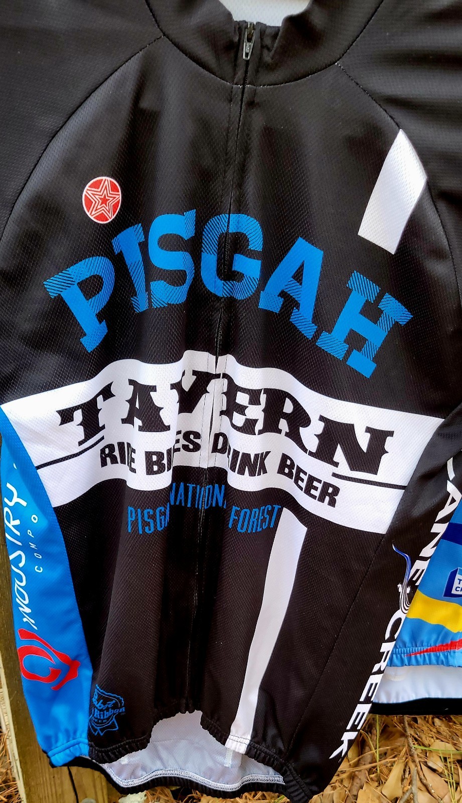 4 Cycling Jersey’s Women’s XL L Great Condition Various Brands Lot