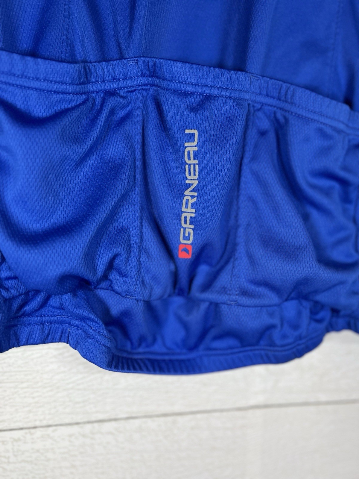 Louis Garneau XL Blue Performance Cycling Cyclist Bicycle Jersey Back Pockets