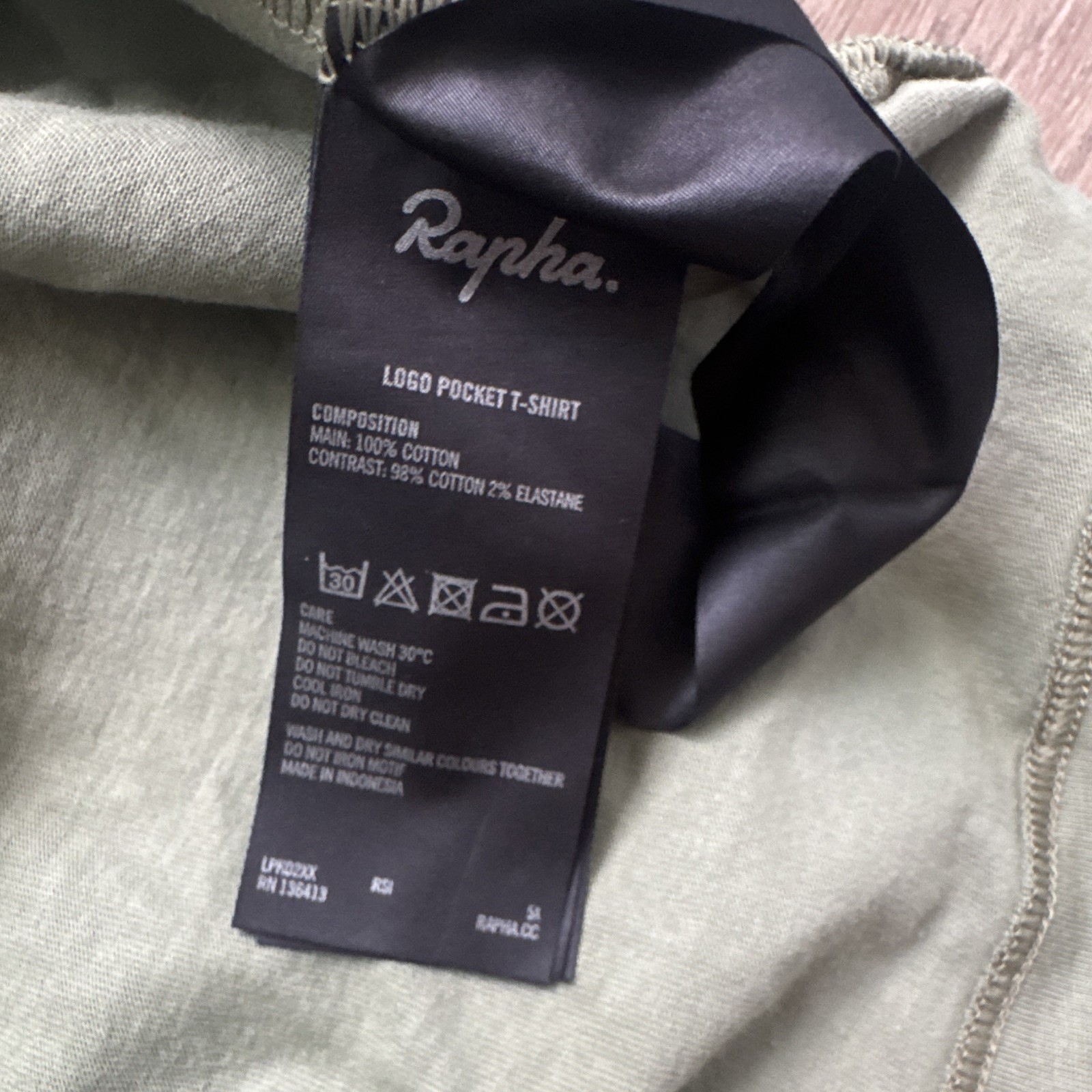 Rapha Logo Pocket T-Shirt Green Crew Neck Short Sleeve Cotton Size S Cycling