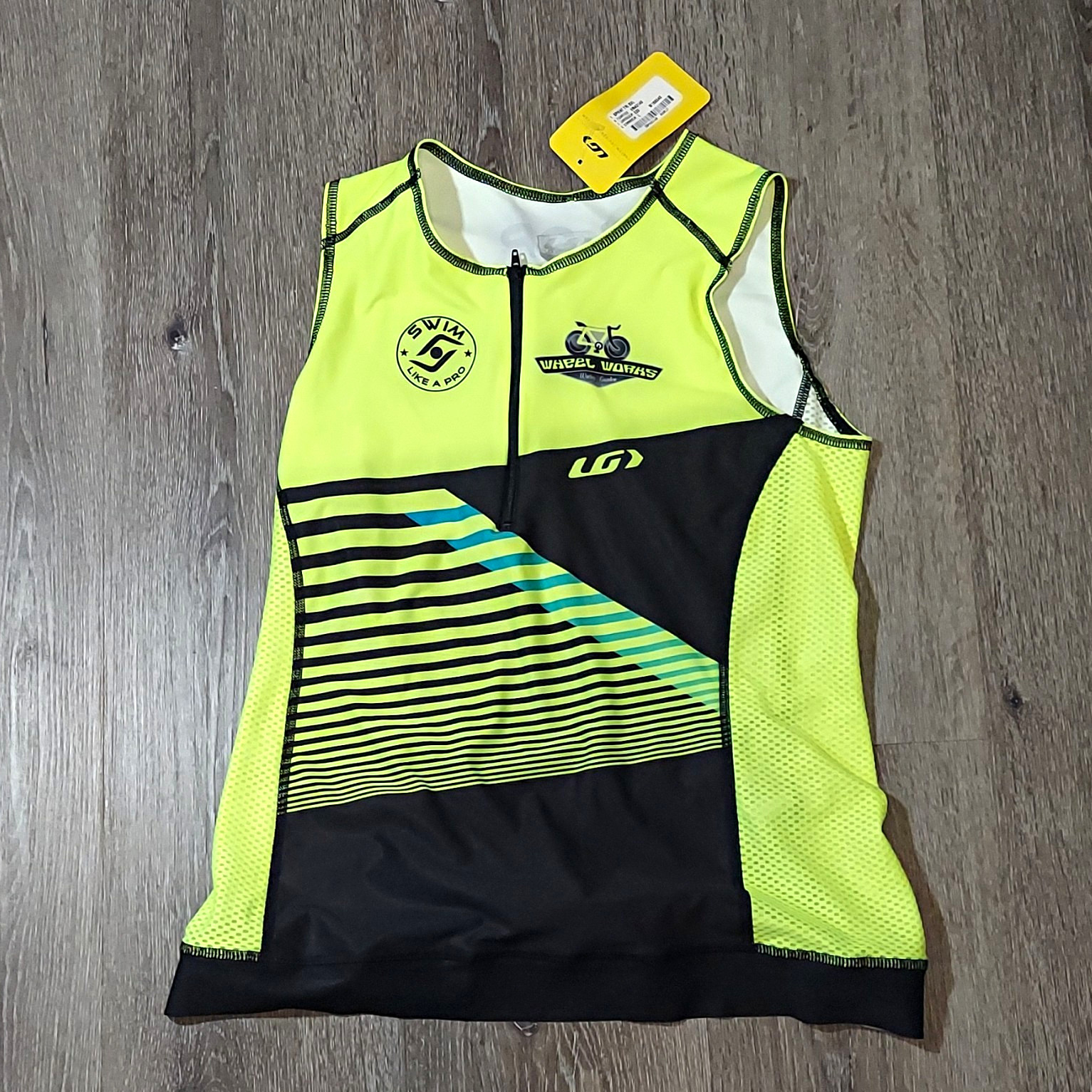 Louis Garneau Men’s Sleeveless Cycling Jersey Zip Pockets L/G Yellow Black