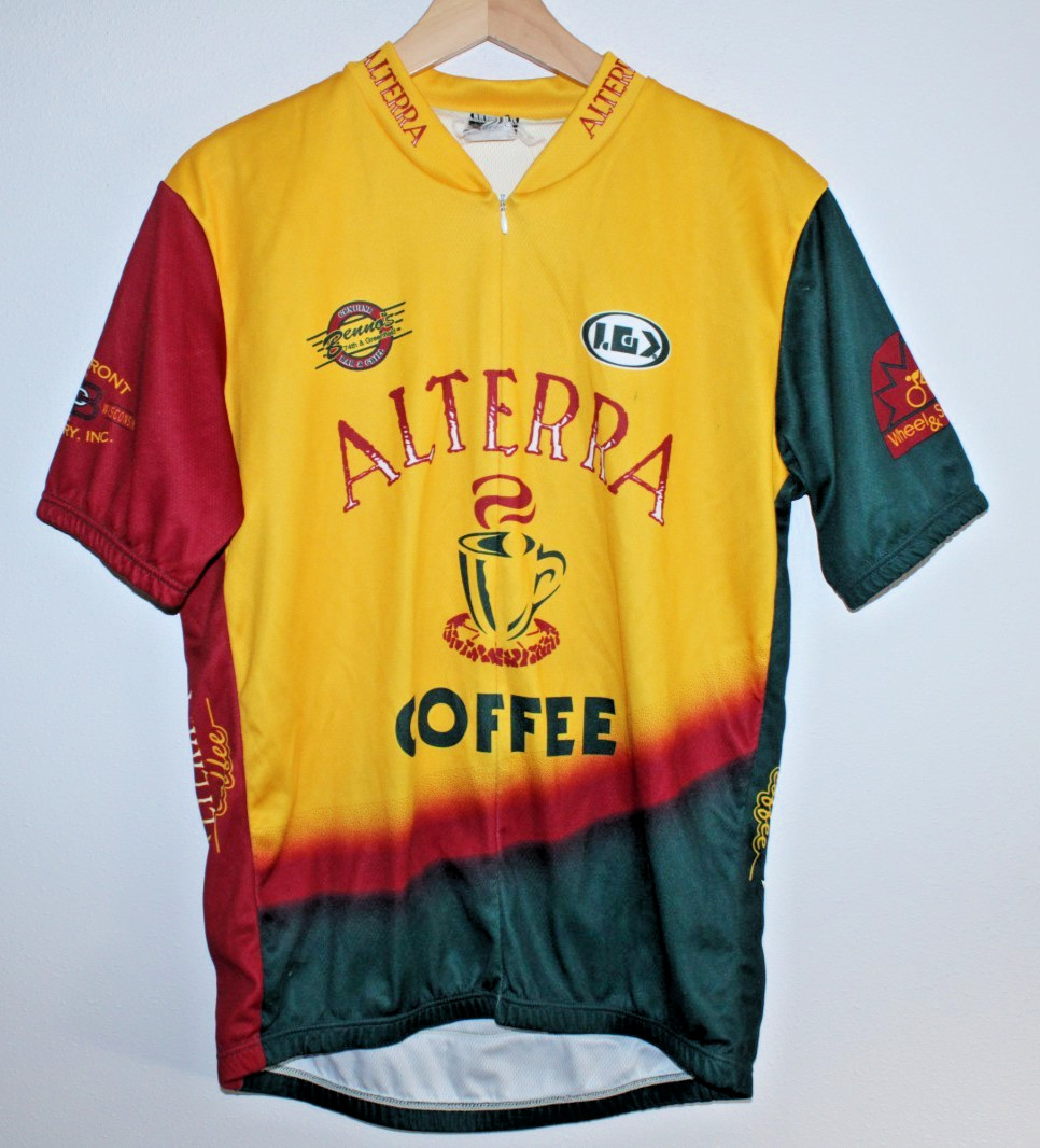 Louis Garneau Men’s Cycling Jersey Rear Pockets 46″ Chest 26/30″ T2B Rasta Color