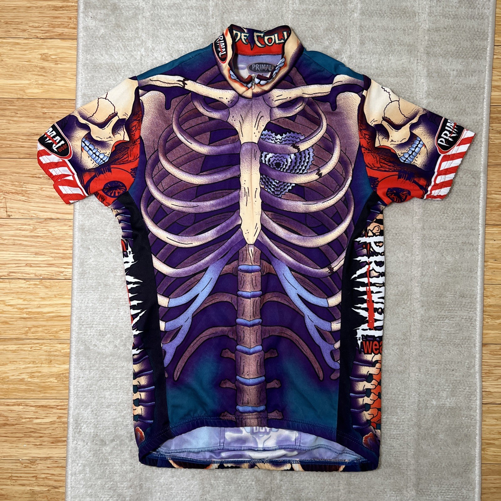 Primal Men’s Bone Collector Jersey Club Cut 16″ Zipper Short Sleeve Small