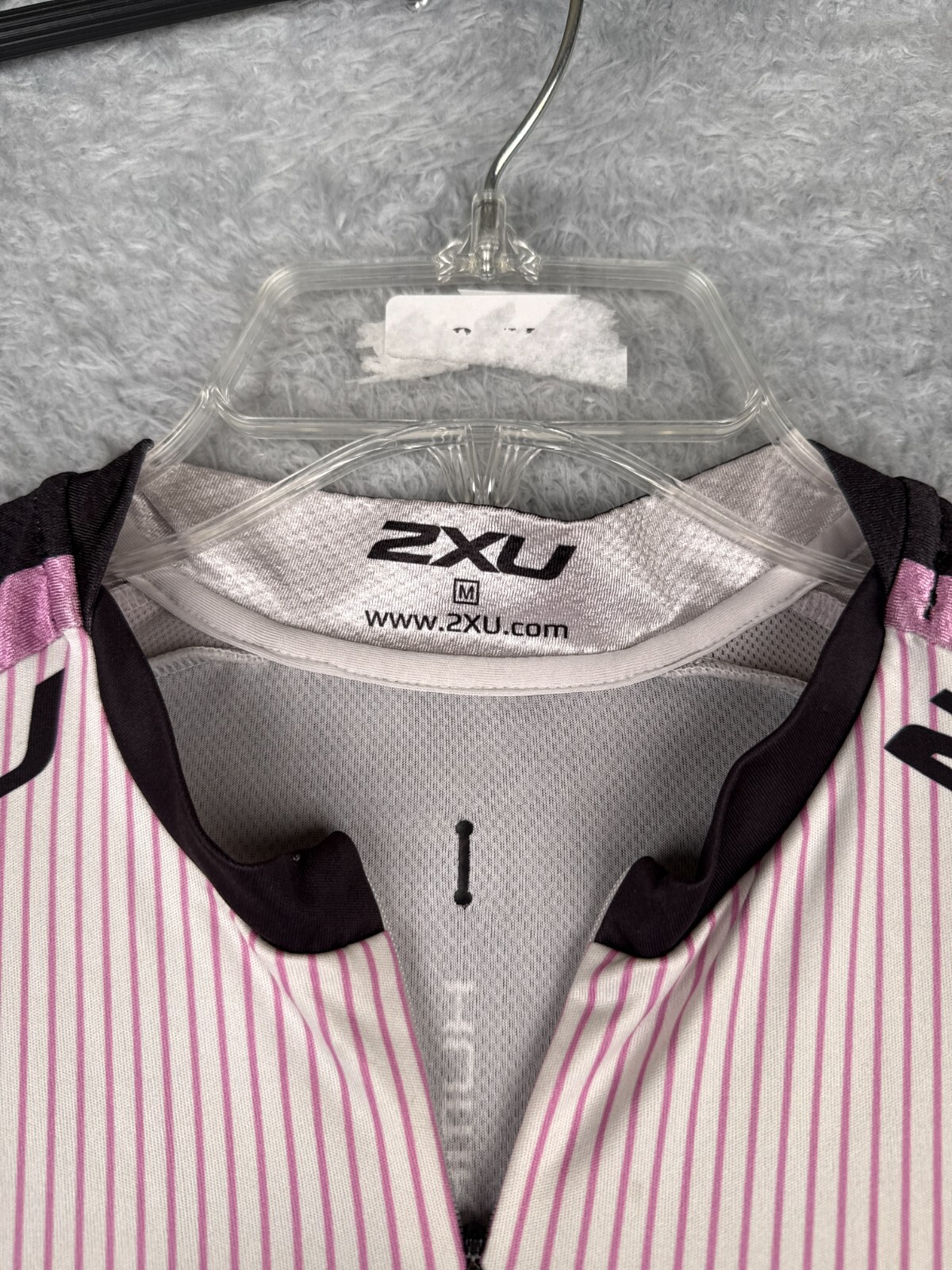 2XU Cycling Jersey Womens Medium Pink Black 1/2 Zip Short Sleeve 100% Polyester